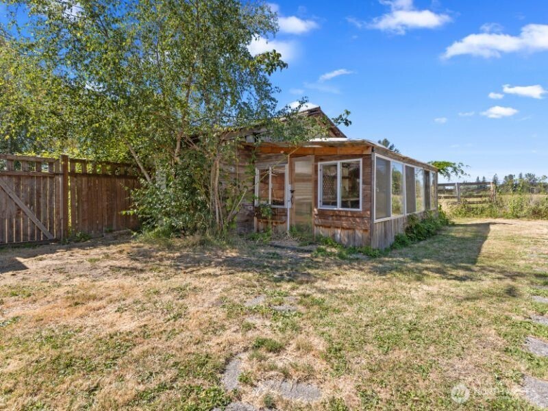 1676 Collins Road , Buckley, WA 98321-9480