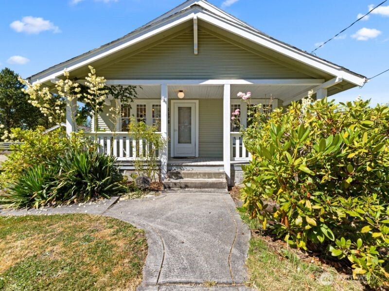 1676 Collins Road , Buckley, WA 98321-9480