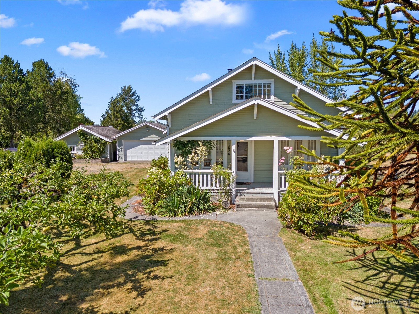 1676 Collins Road , Buckley, WA 98321-9480