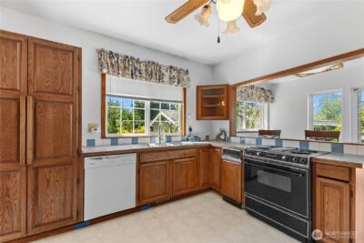 1676 Collins Road , Buckley, WA 98321-9480 - Photo 31