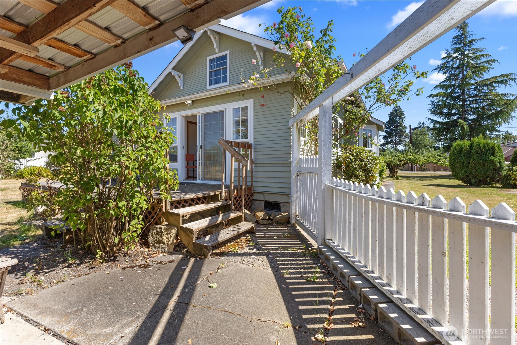 1676 Collins Road , Buckley, WA 98321-9480