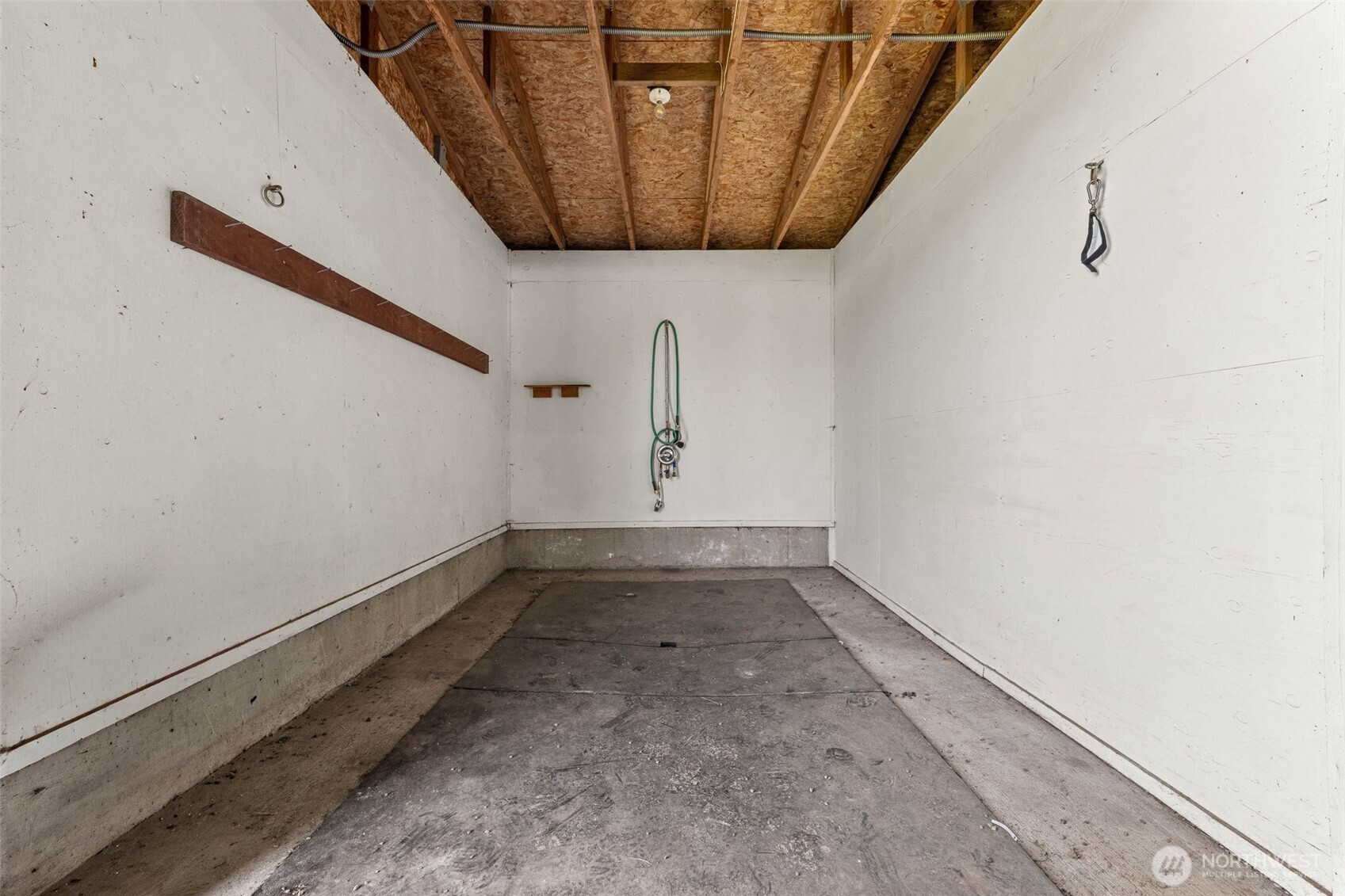 6932 105th Avenue SW, Olympia, WA 98512