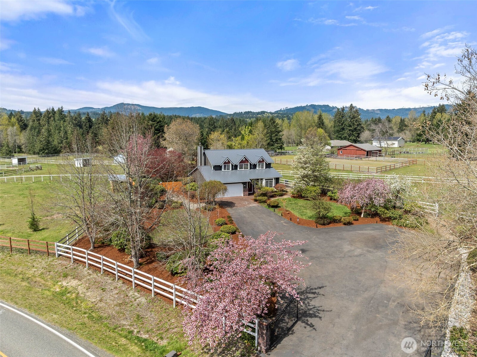6932 105th Avenue SW, Olympia, WA 98512