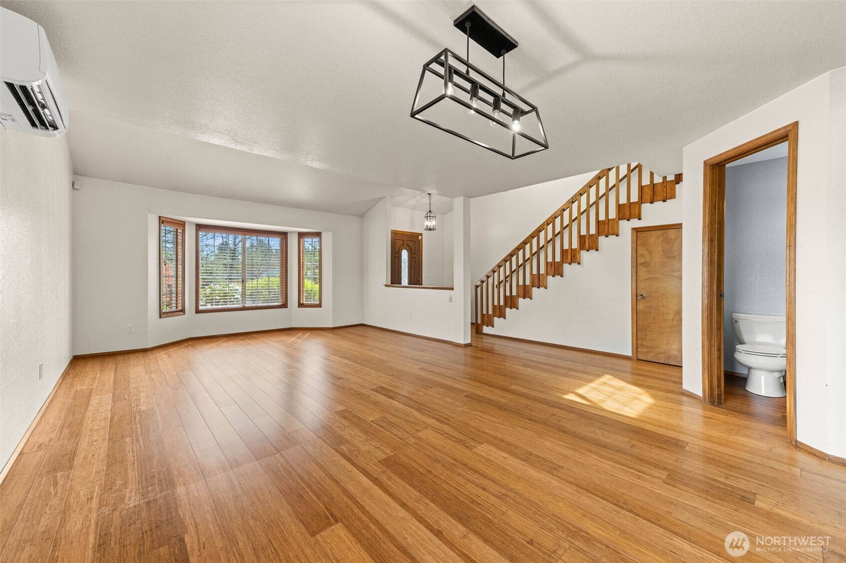 6932 105th Avenue SW, Olympia, WA 98512