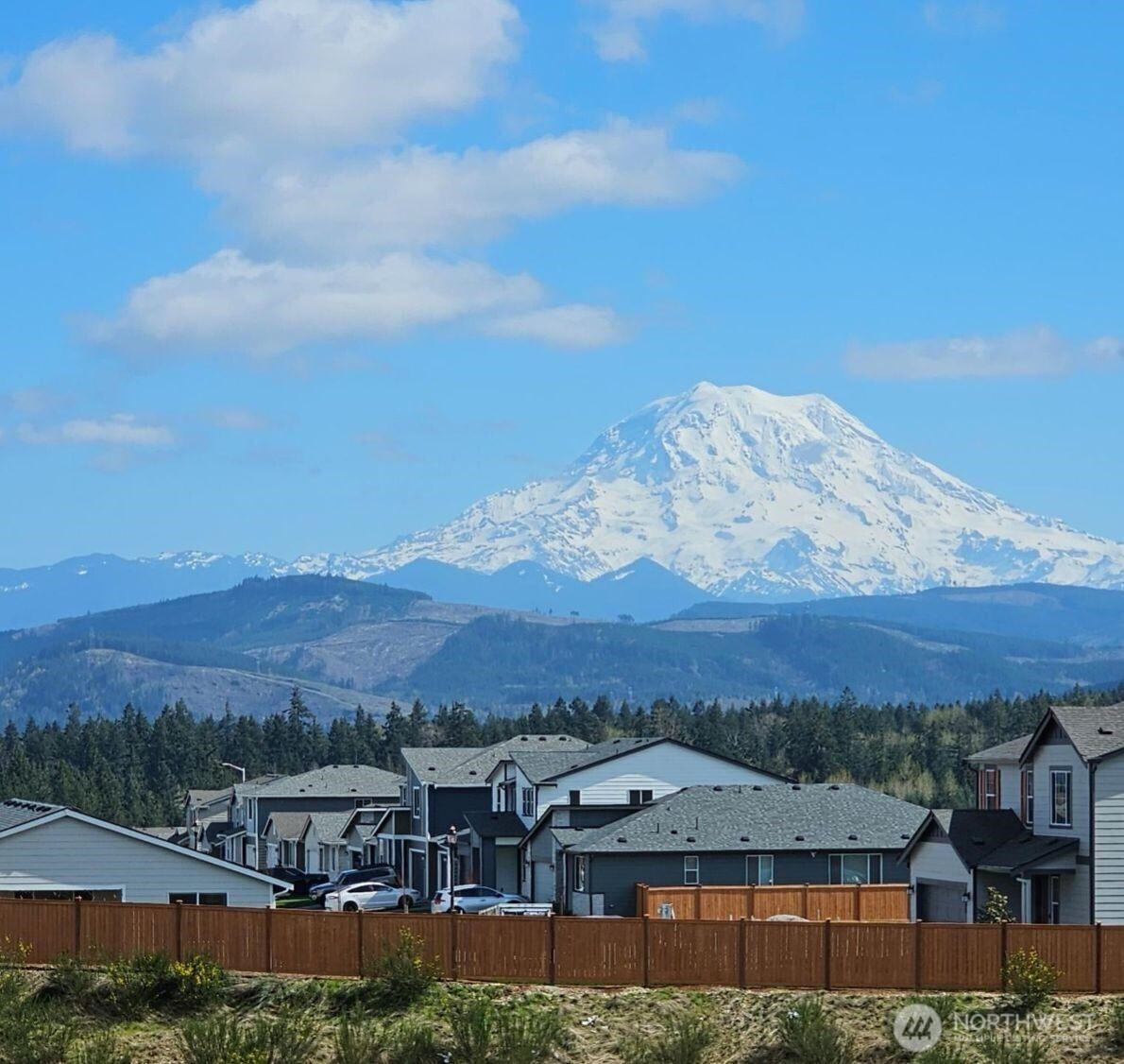 18351 134th Avenue E, Puyallup, WA 98374-1344