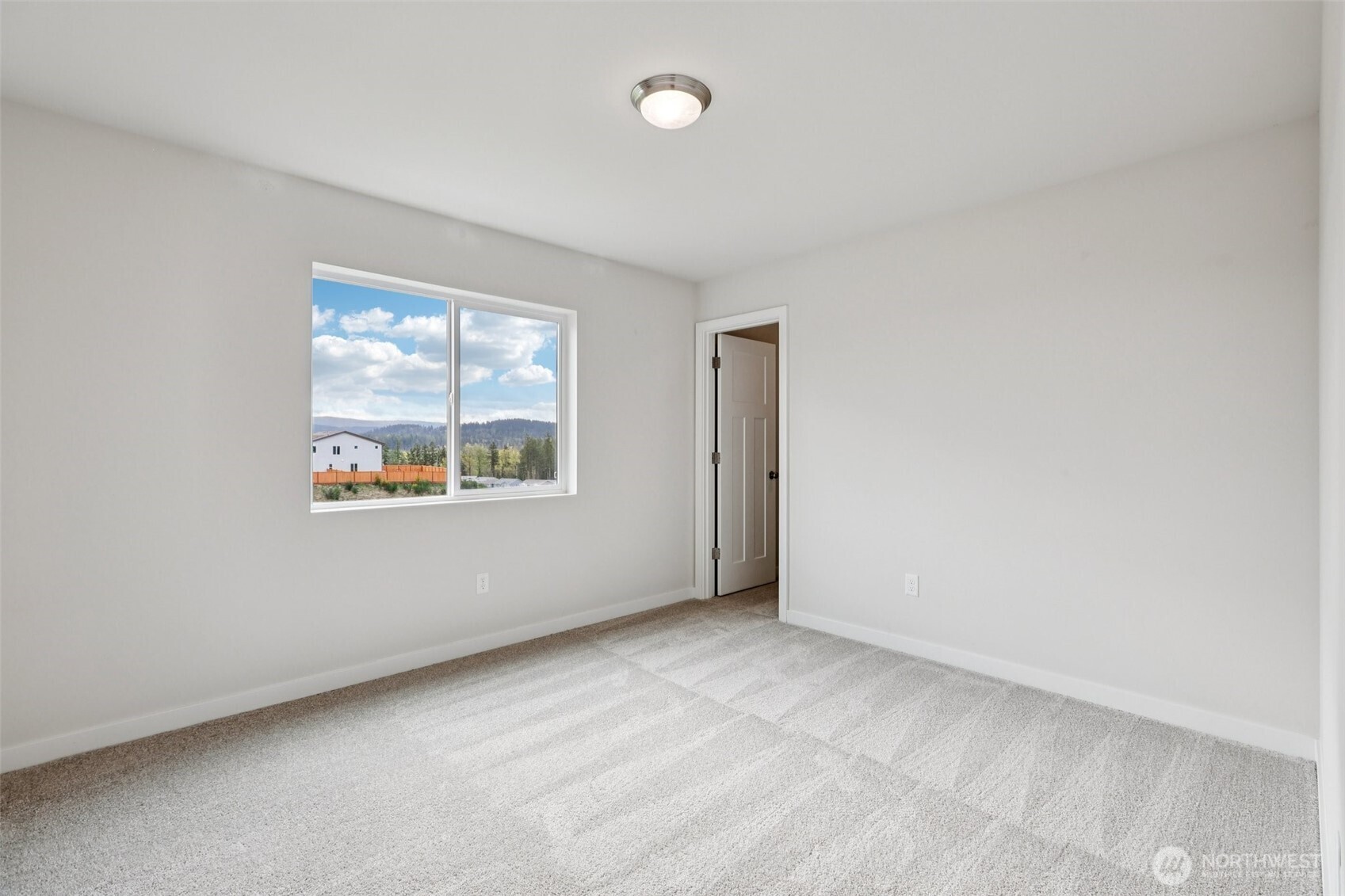 18351 134th Avenue E, Puyallup, WA 98374-1344