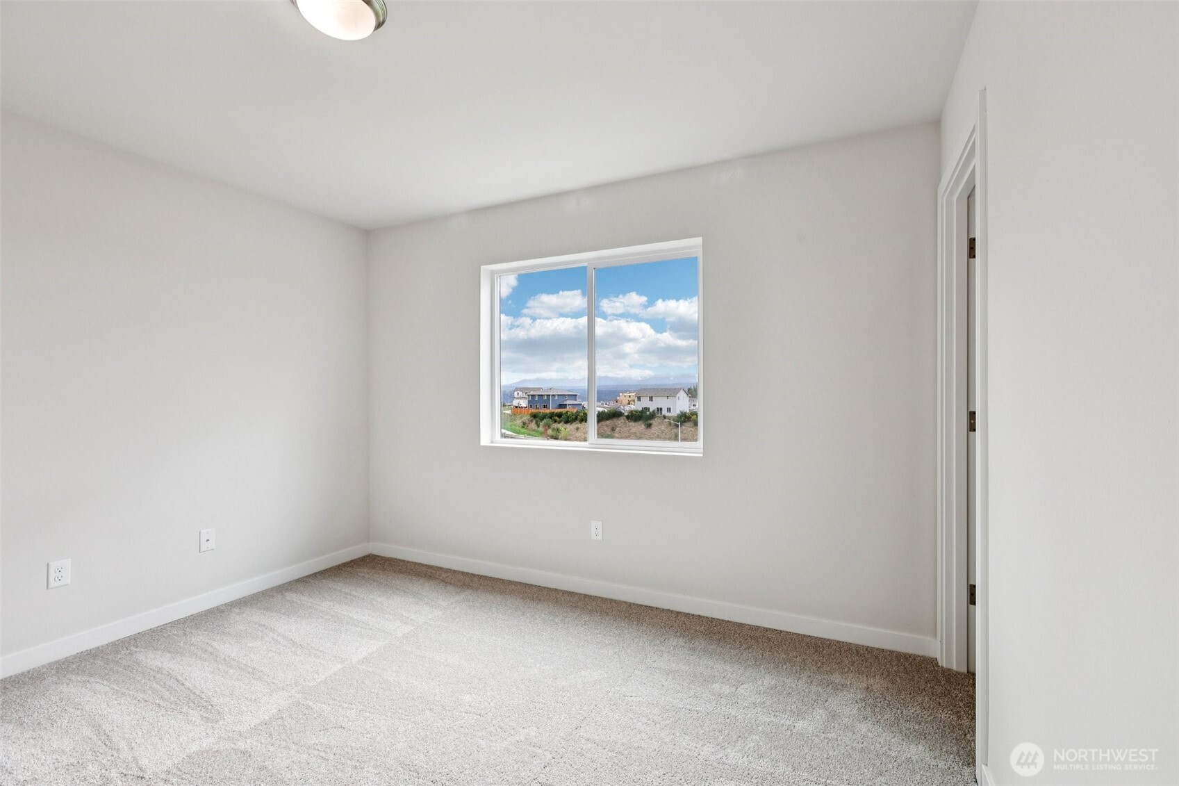 18351 134th Avenue E, Puyallup, WA 98374-1344