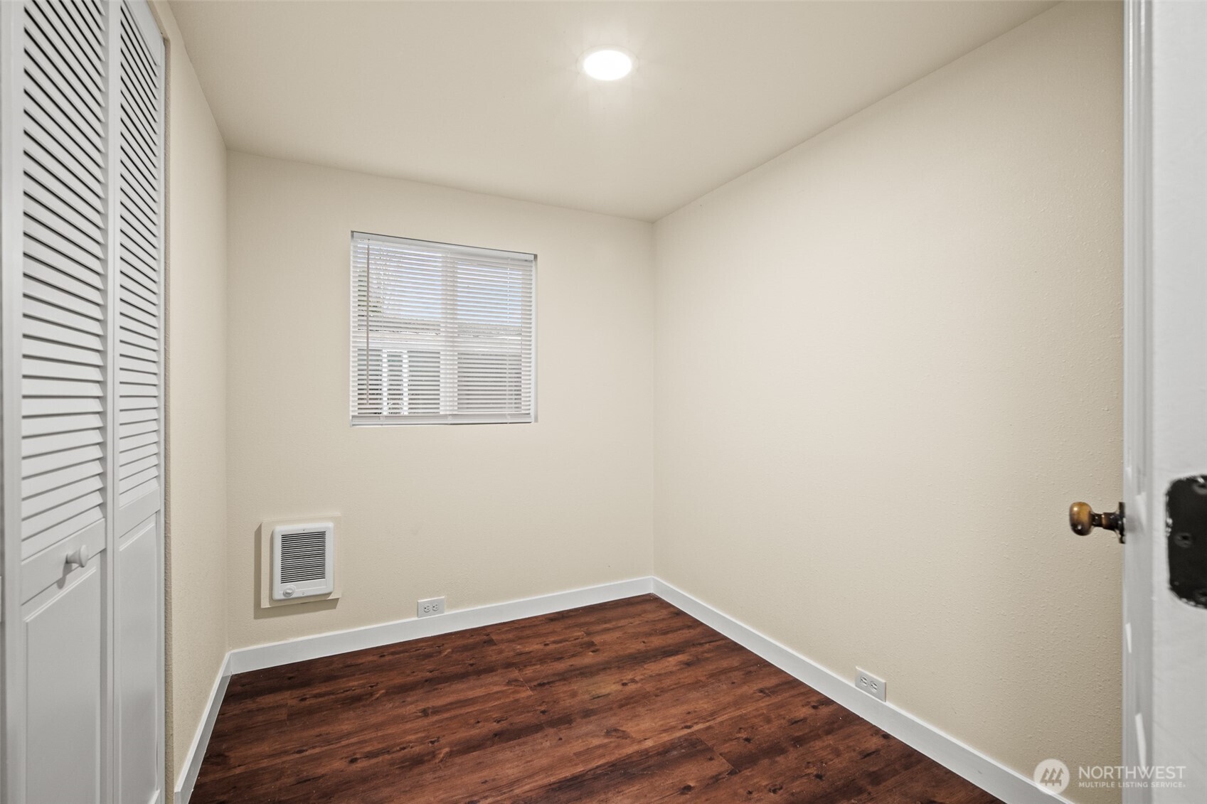 2392 Douglas Road #4, Ferndale, WA 98248