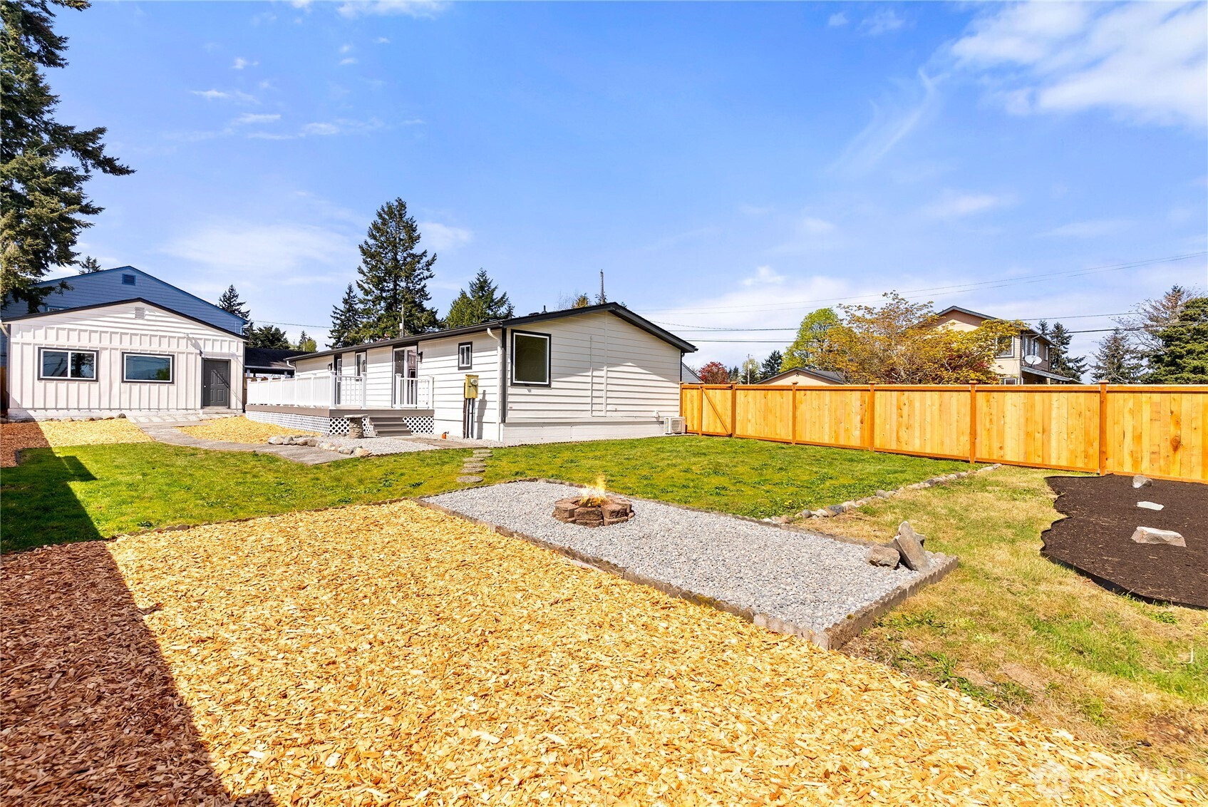 651 S 143rd Place , Burien, WA 98168