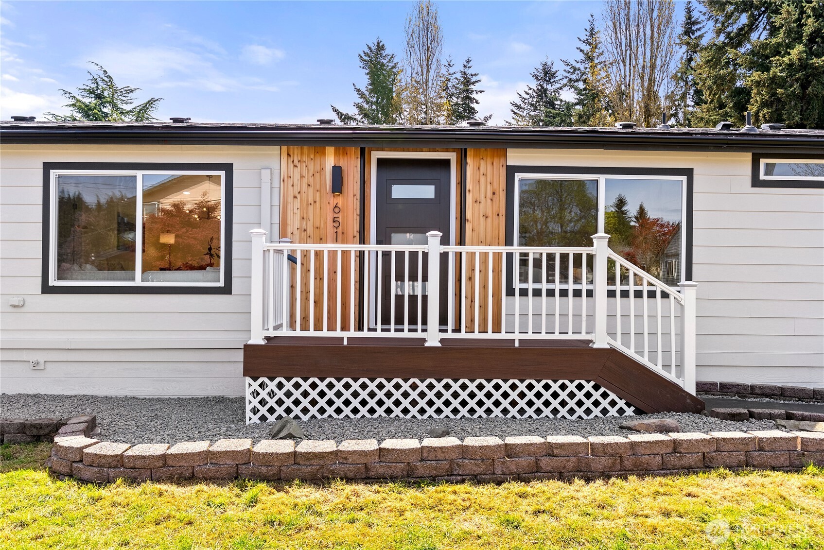651 S 143rd Place , Burien, WA 98168