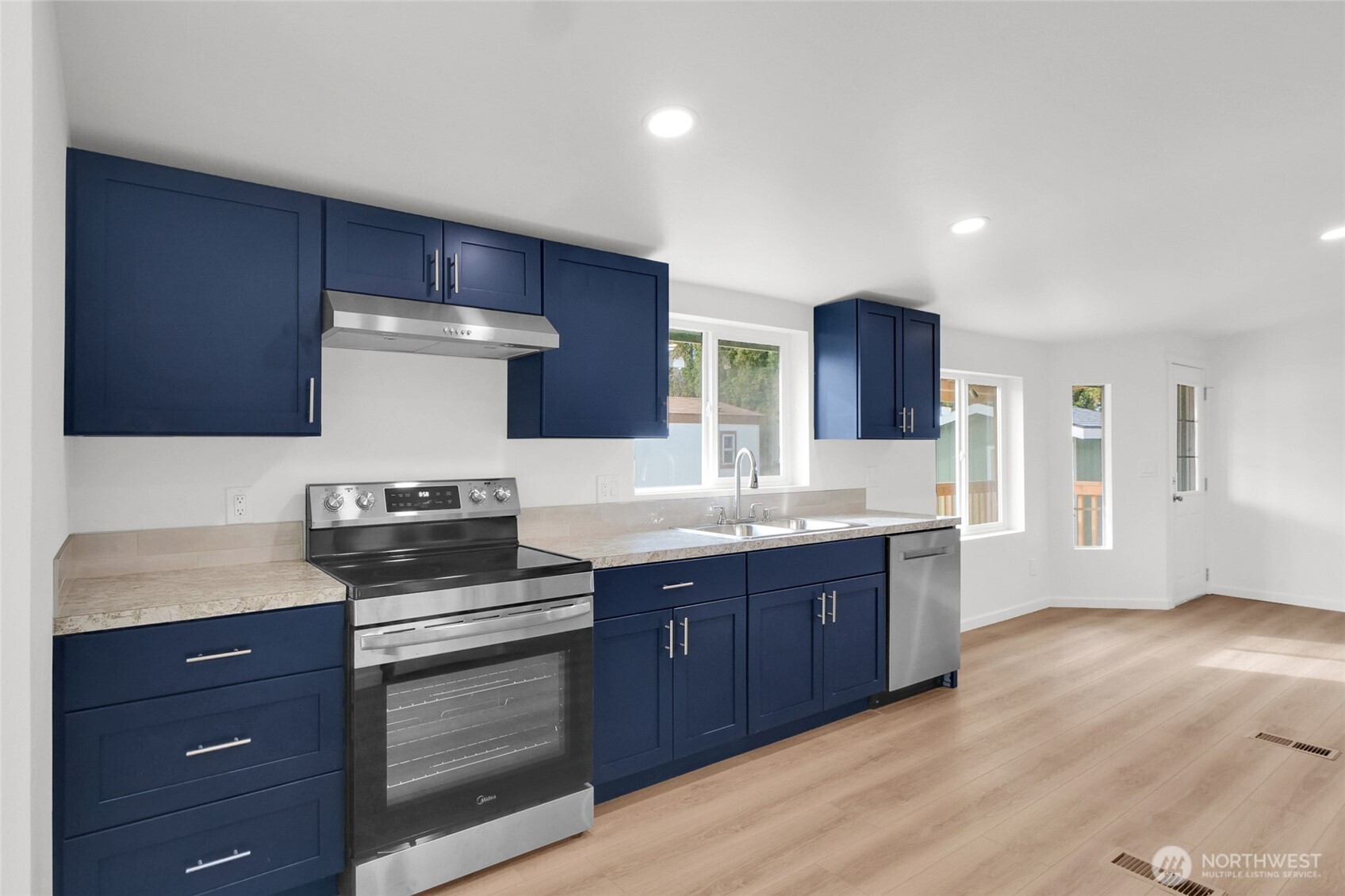 4815 NE Airway Drive #128, Moses Lake, WA 98837
