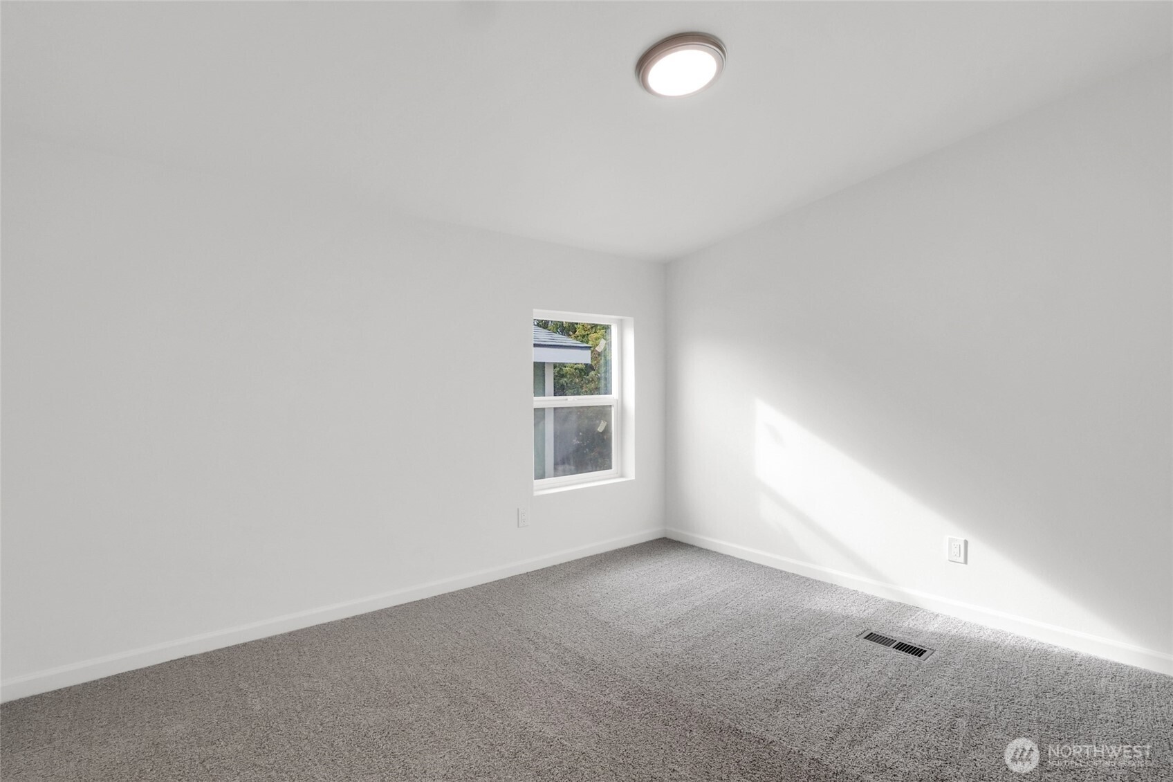 4815 NE Airway Drive #128, Moses Lake, WA 98837