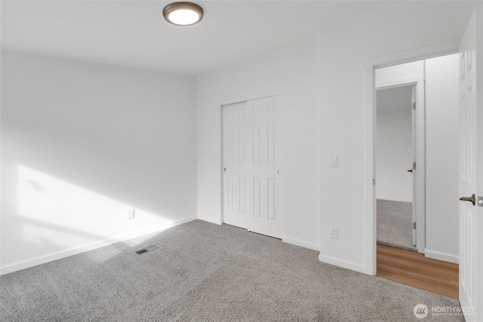 4815 NE Airway Drive #128, Moses Lake, WA 98837