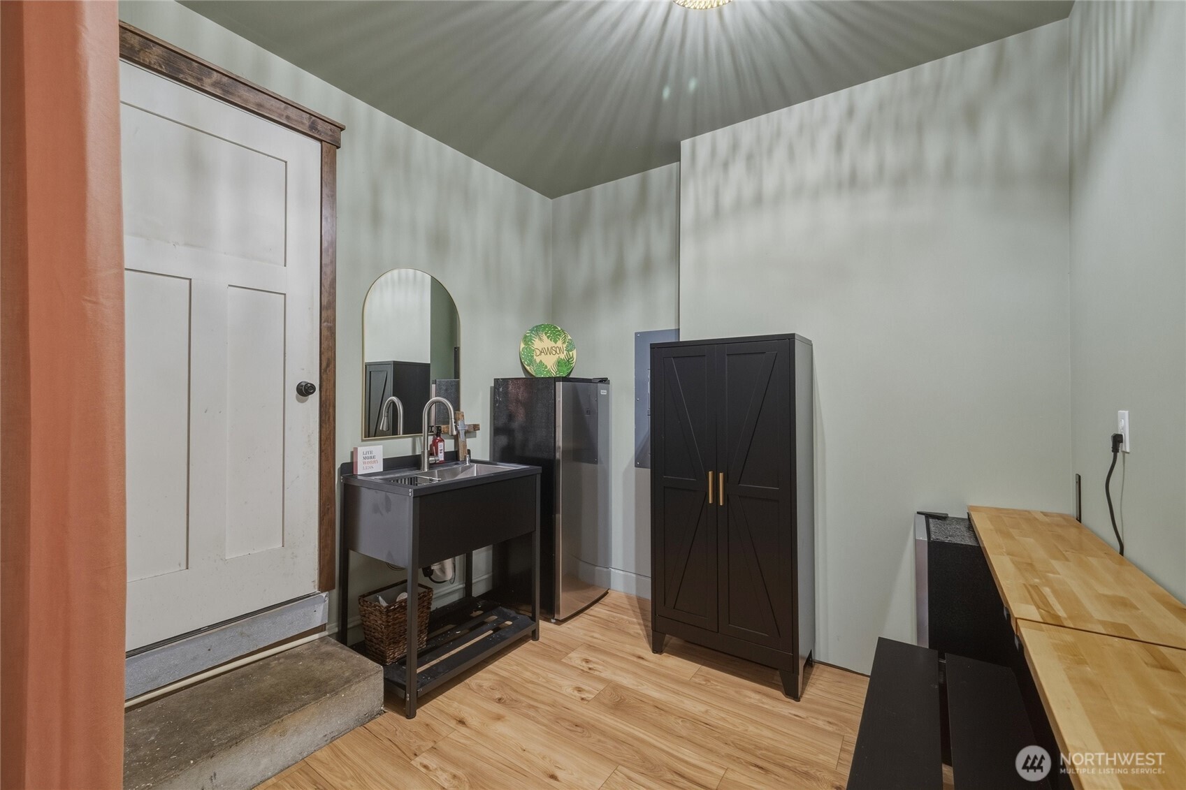 8679 Depot Road , Lynden, WA 98264