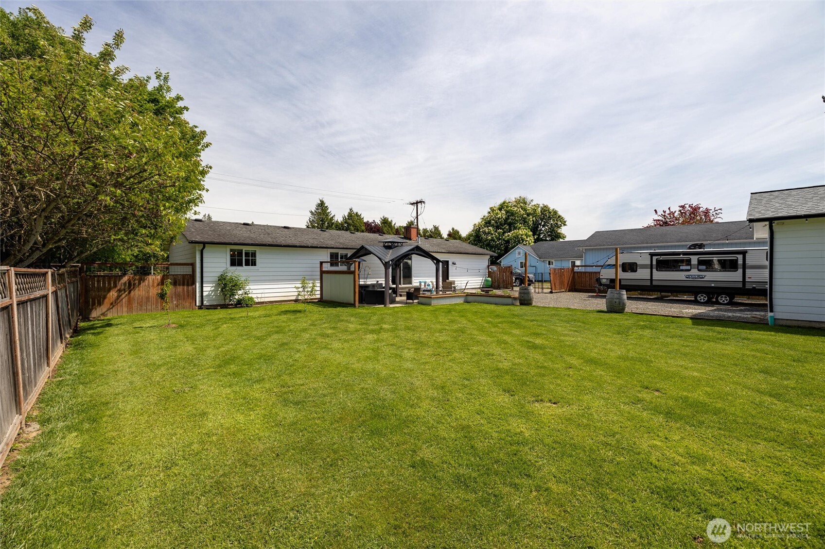 8679 Depot Road , Lynden, WA 98264