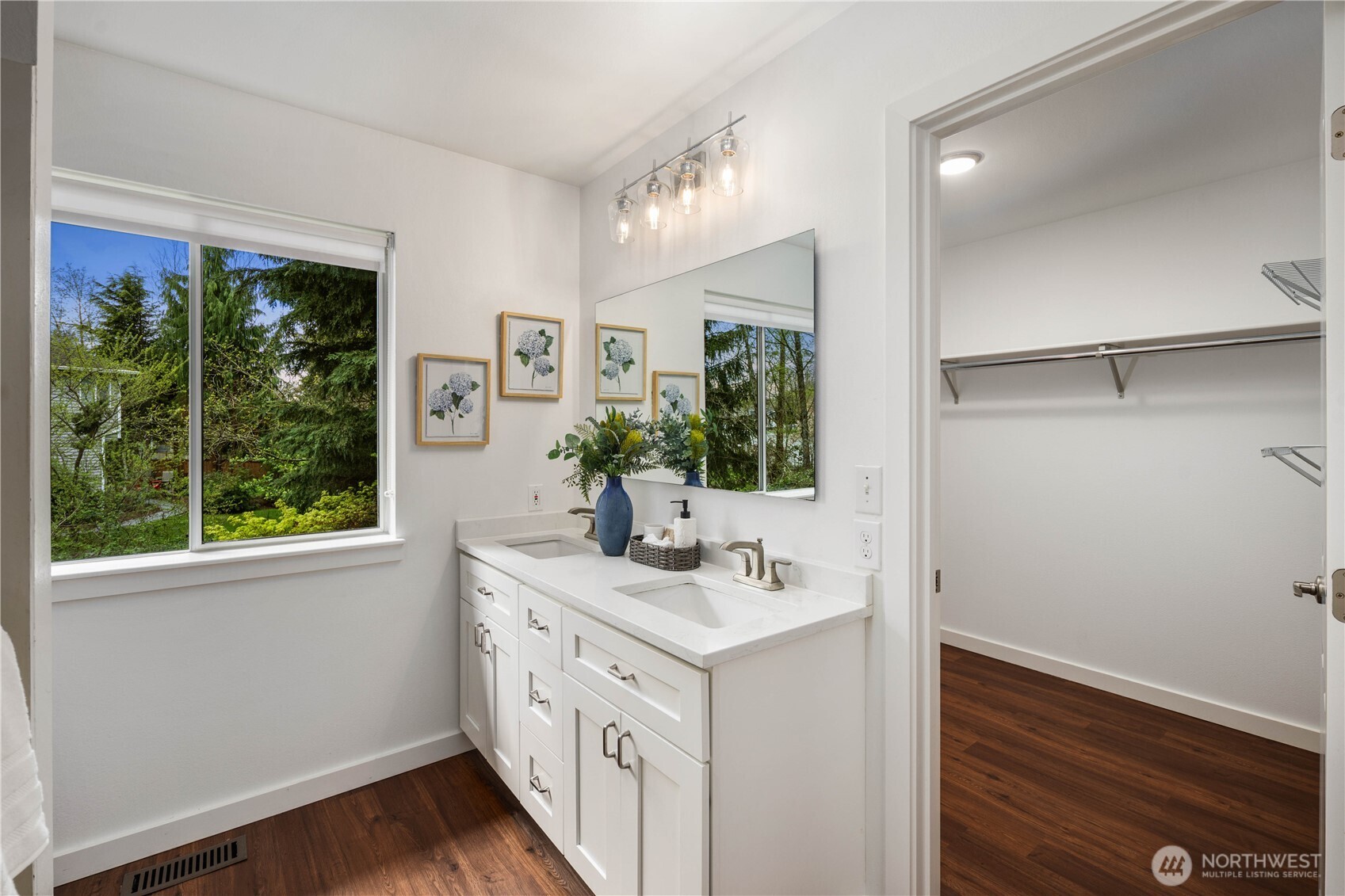 14906 55th Drive SE, Everett, WA 98208-8929