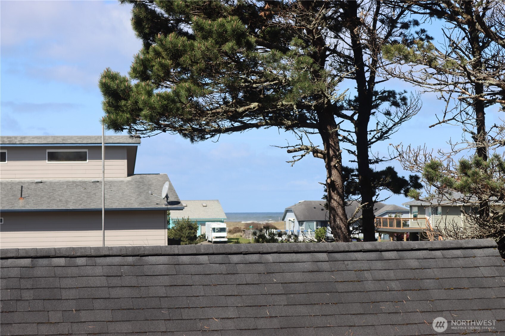 1222 194th Street W, Long Beach, WA 98631