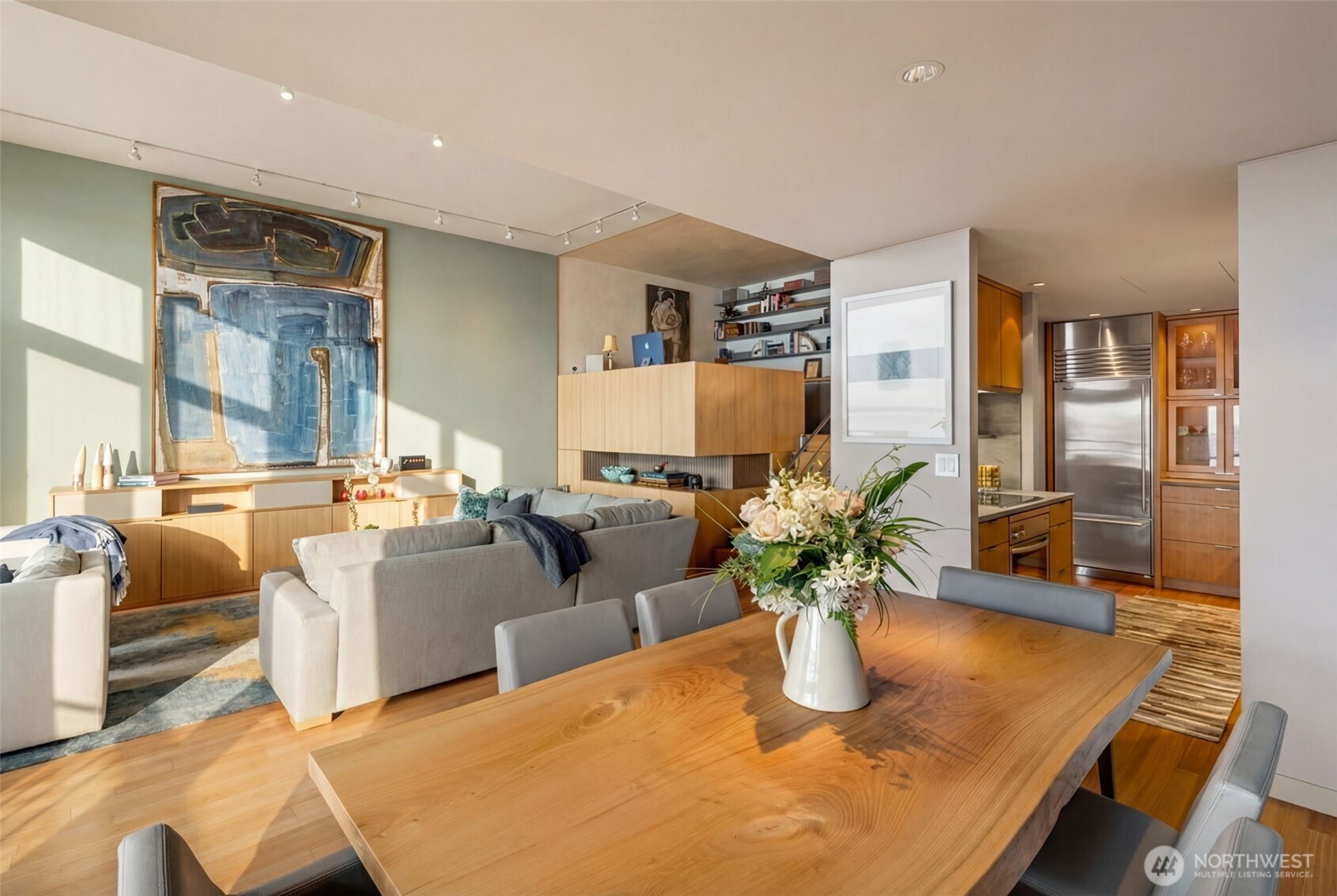 2021 1st Avenue #E8, Seattle, WA 98121