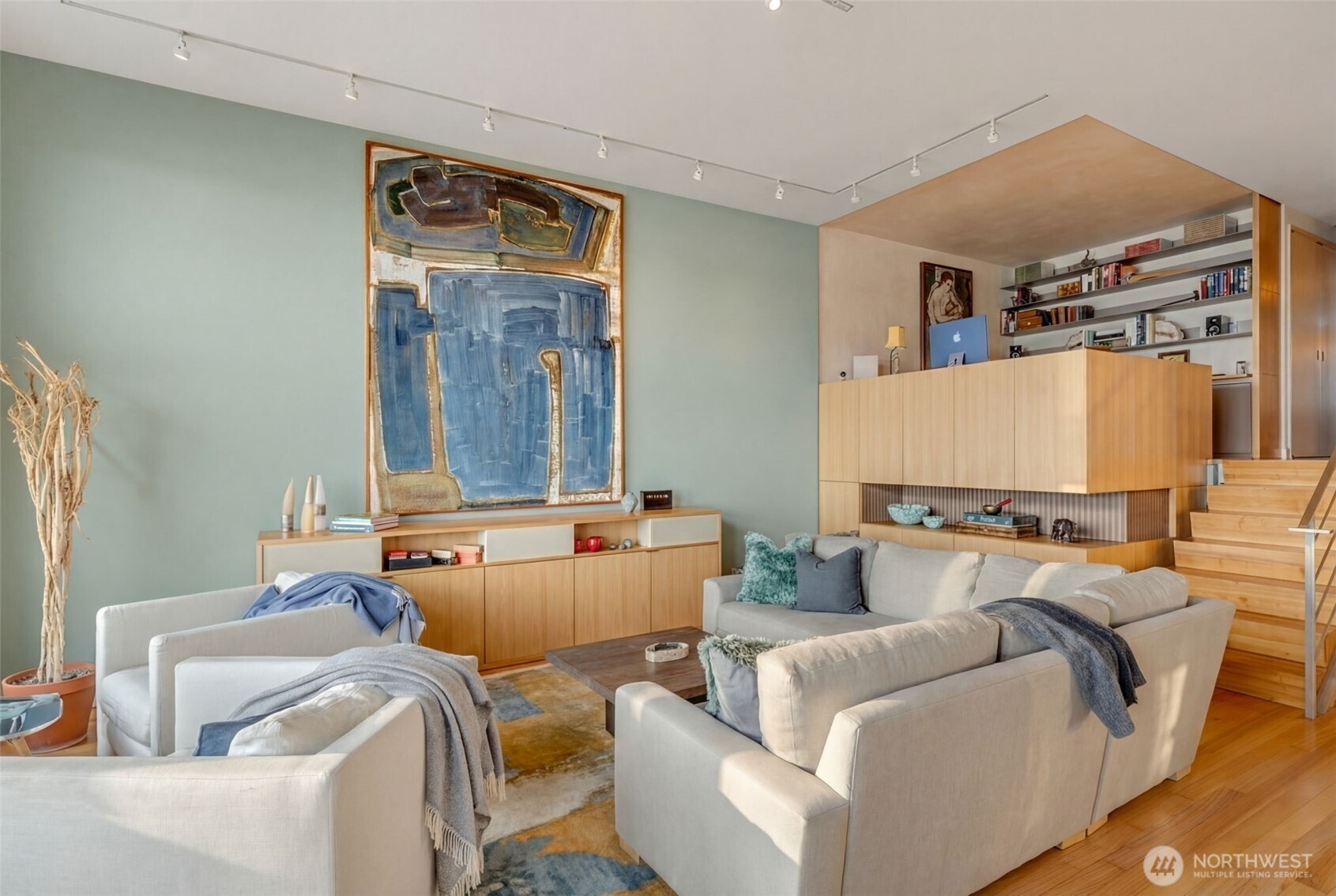 2021 1st Avenue #E8, Seattle, WA 98121