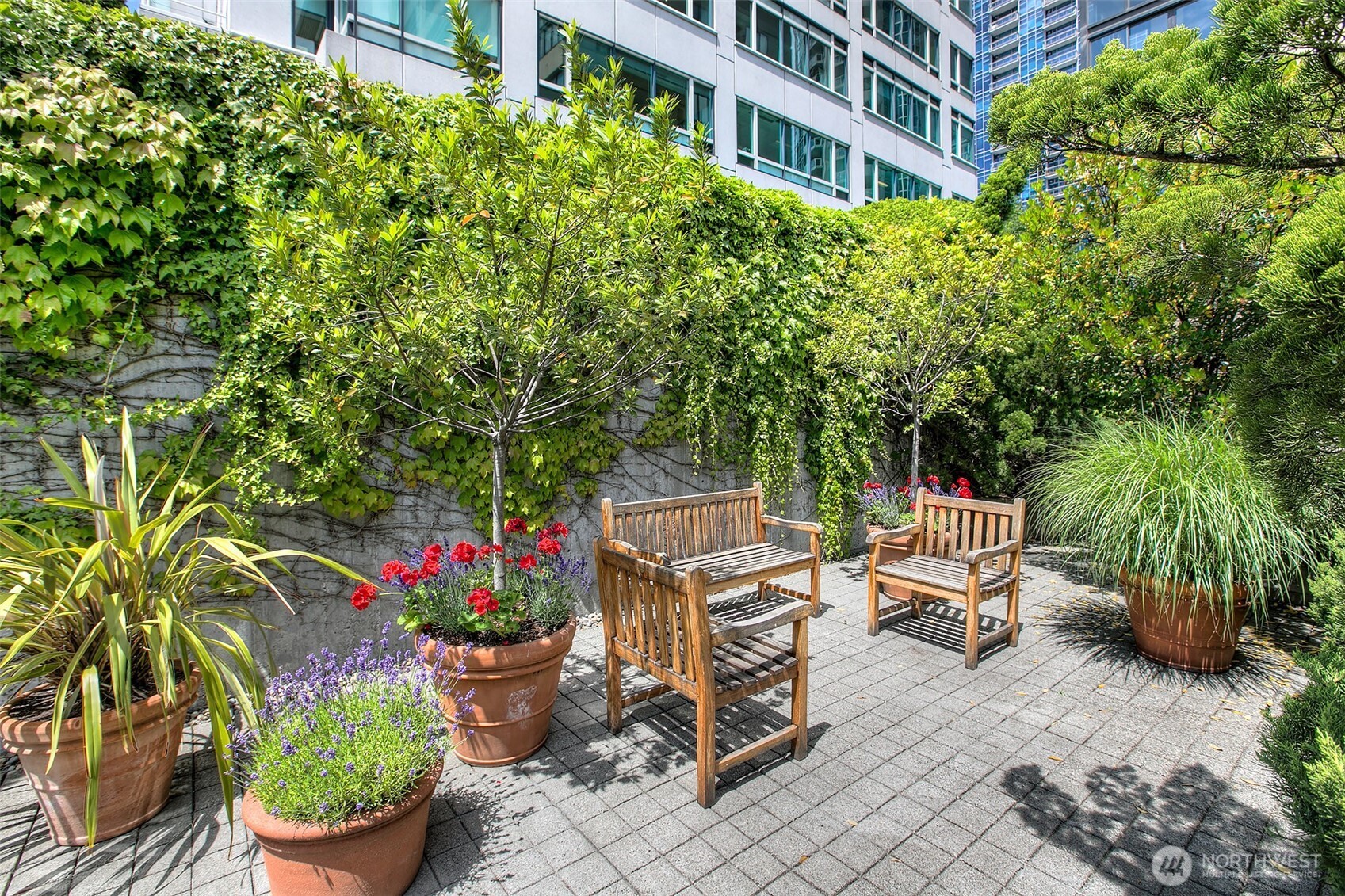 2021 1st Avenue #E8, Seattle, WA 98121