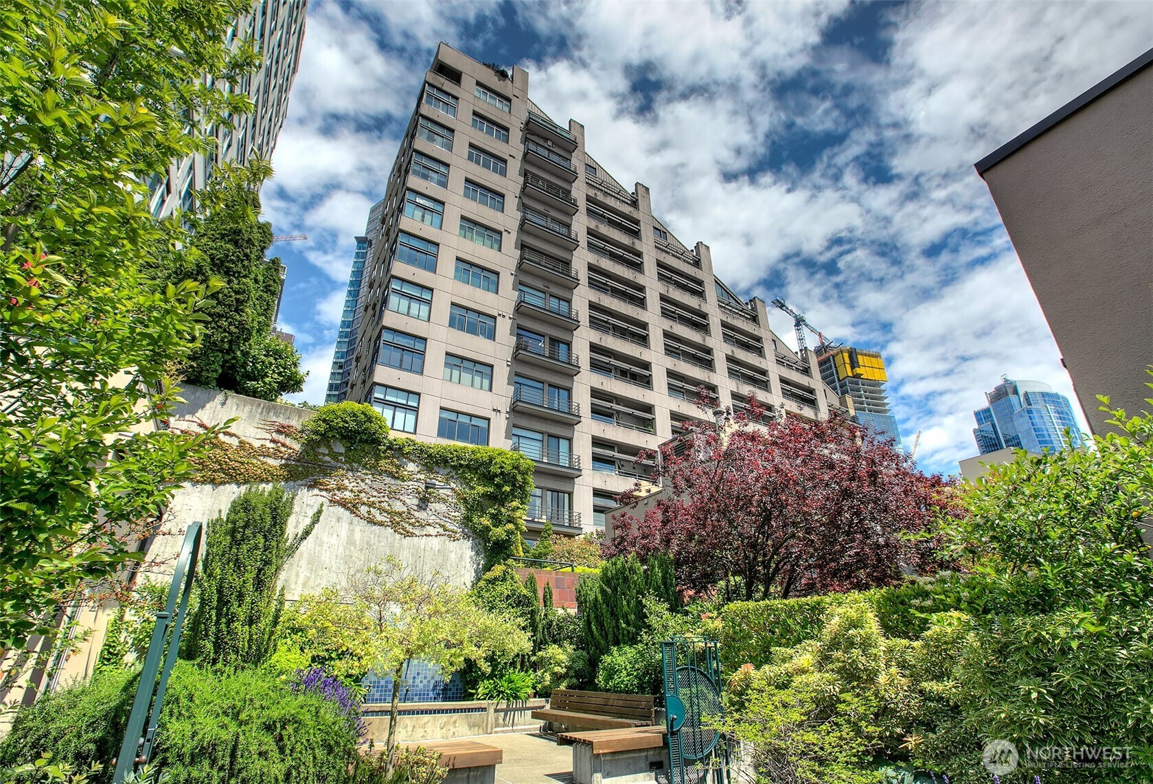 2021 1st Avenue #E8, Seattle, WA 98121