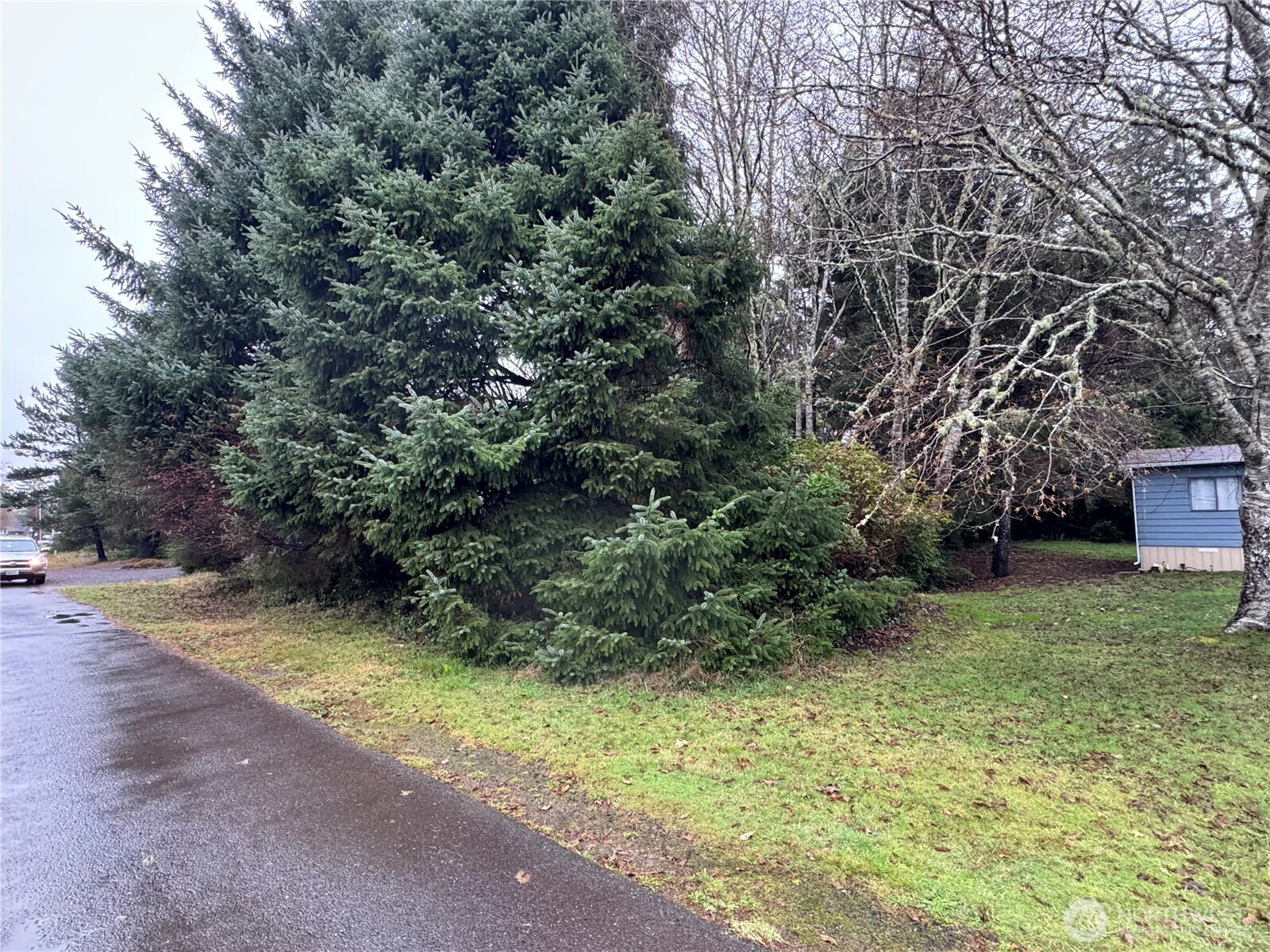 682 Copalis Avenue NE, Ocean Shores, WA 98569