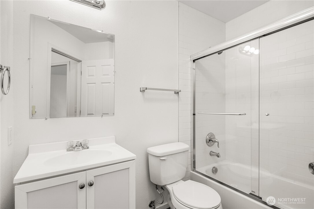 7201 E G Street #A, Tacoma, WA 98404