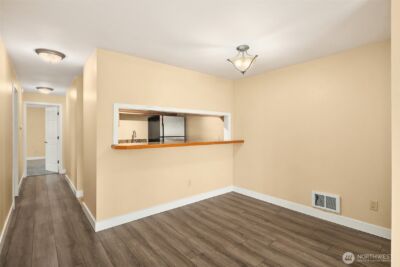 28426 S 16th Ave , Federal Way, WA 98003-3154 - Photo 7