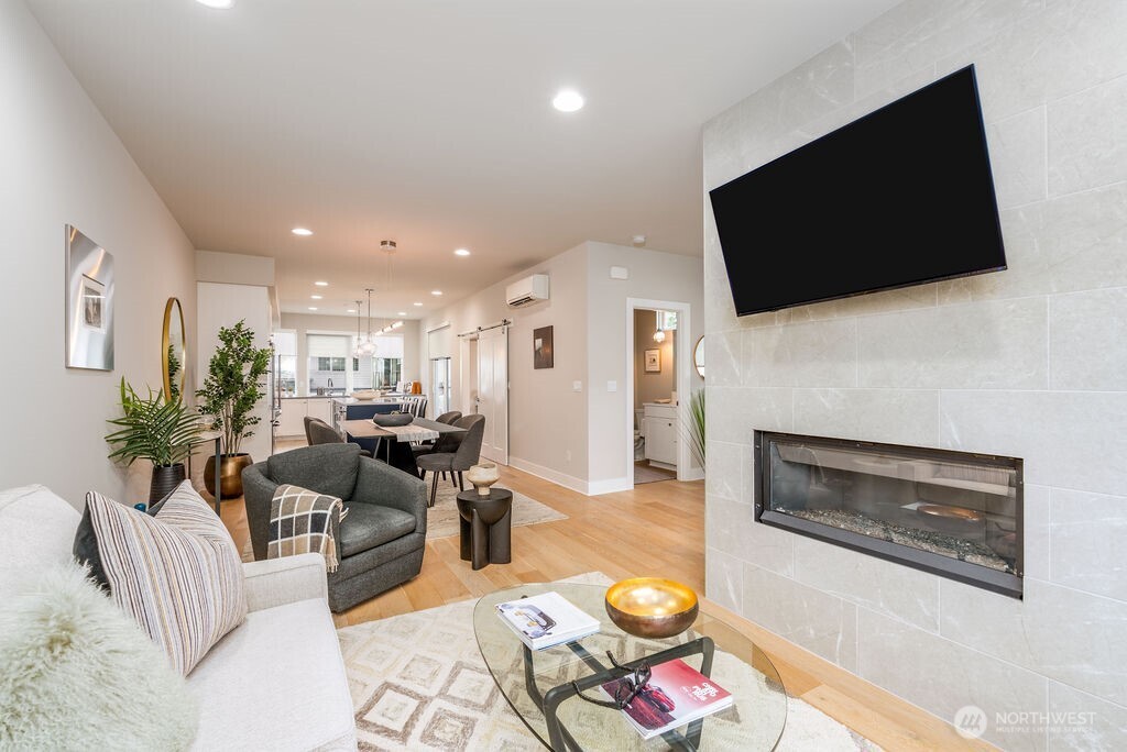 5317 80th Place SW #1, Mukilteo, WA 98275