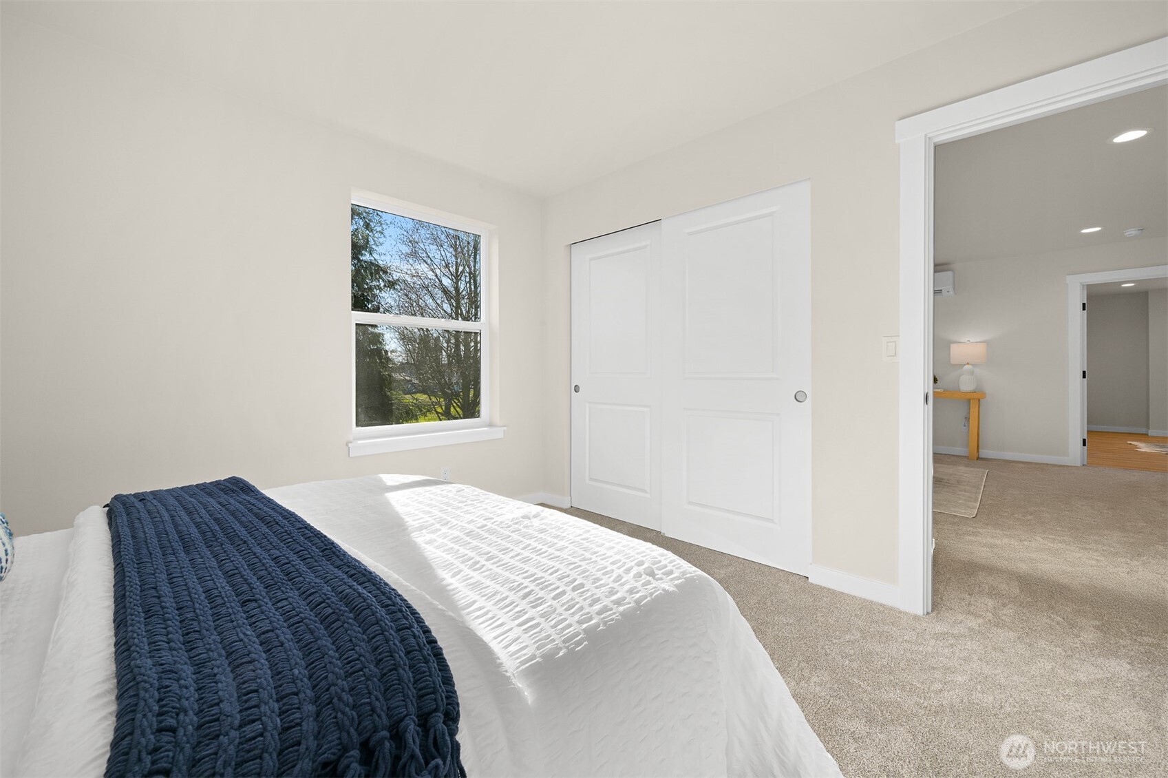 710 F AND S GRADE RD #B, Sedro Woolley, WA 98284