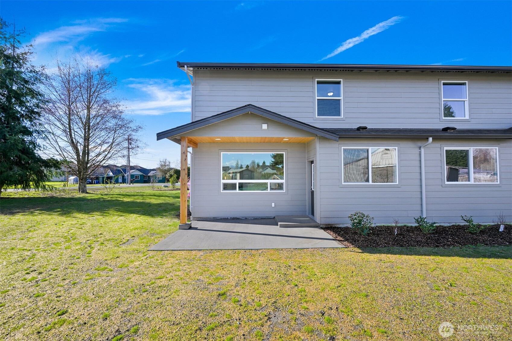 710 F AND S GRADE RD #B, Sedro Woolley, WA 98284