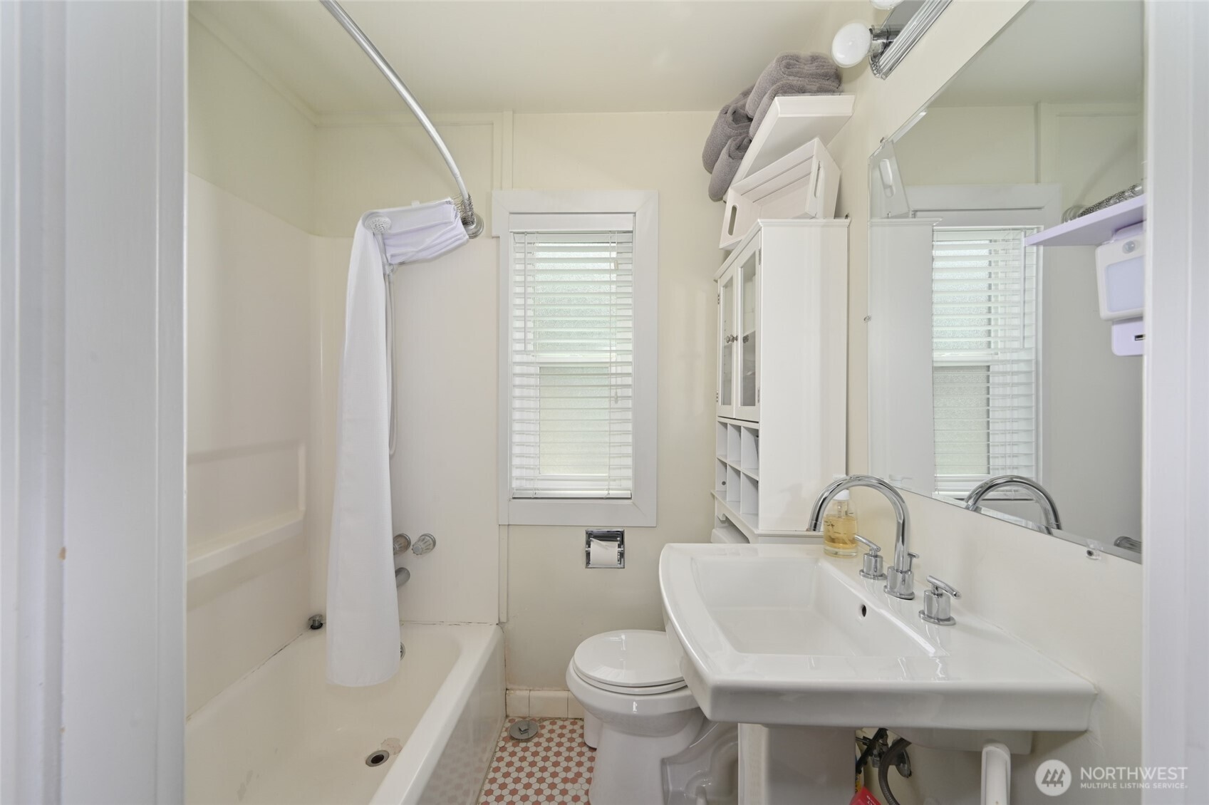8716 Sand Point Way NE #1-14, Seattle, WA 98115