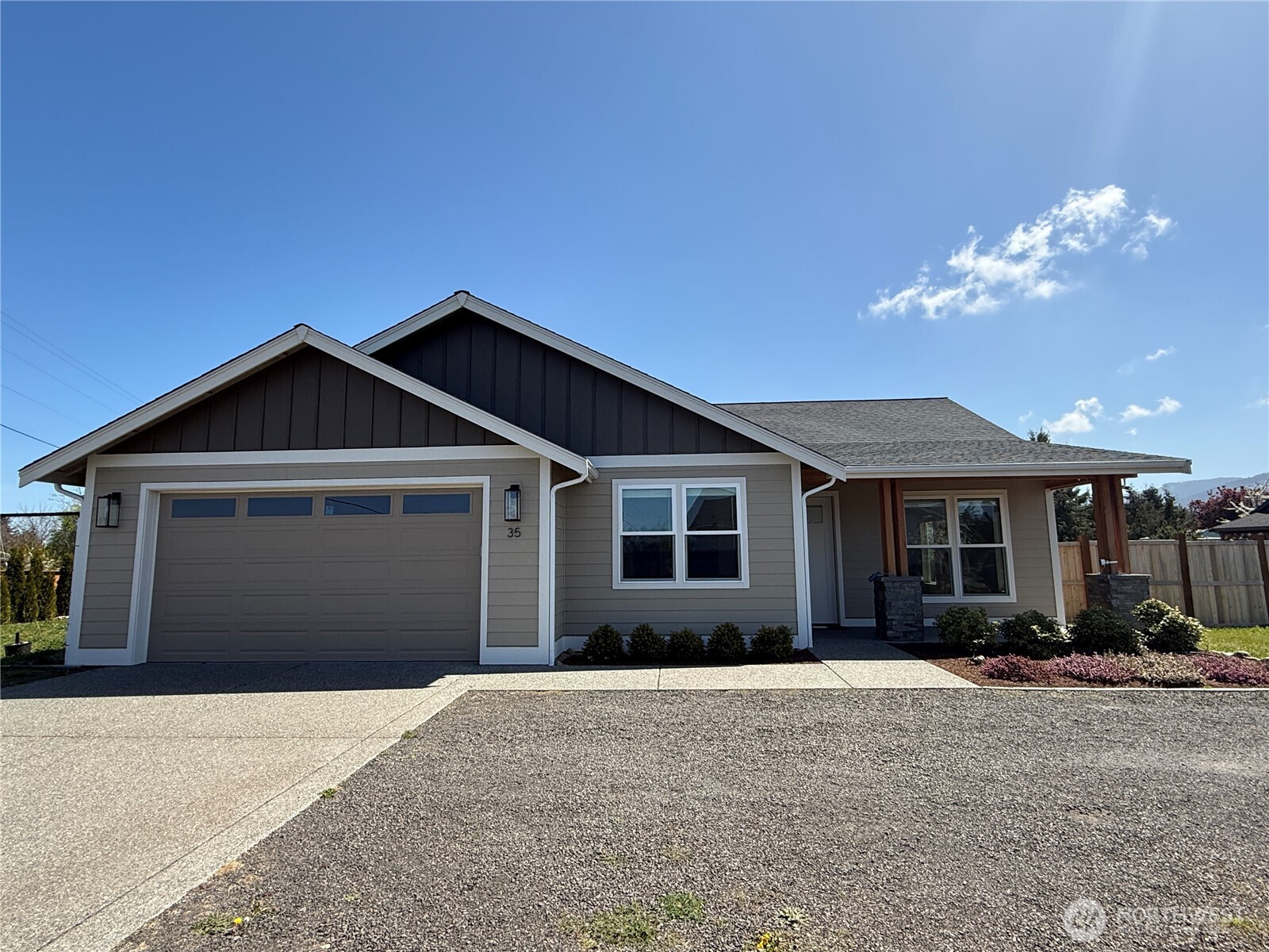 35 Viking Way , Sequim, WA 98382