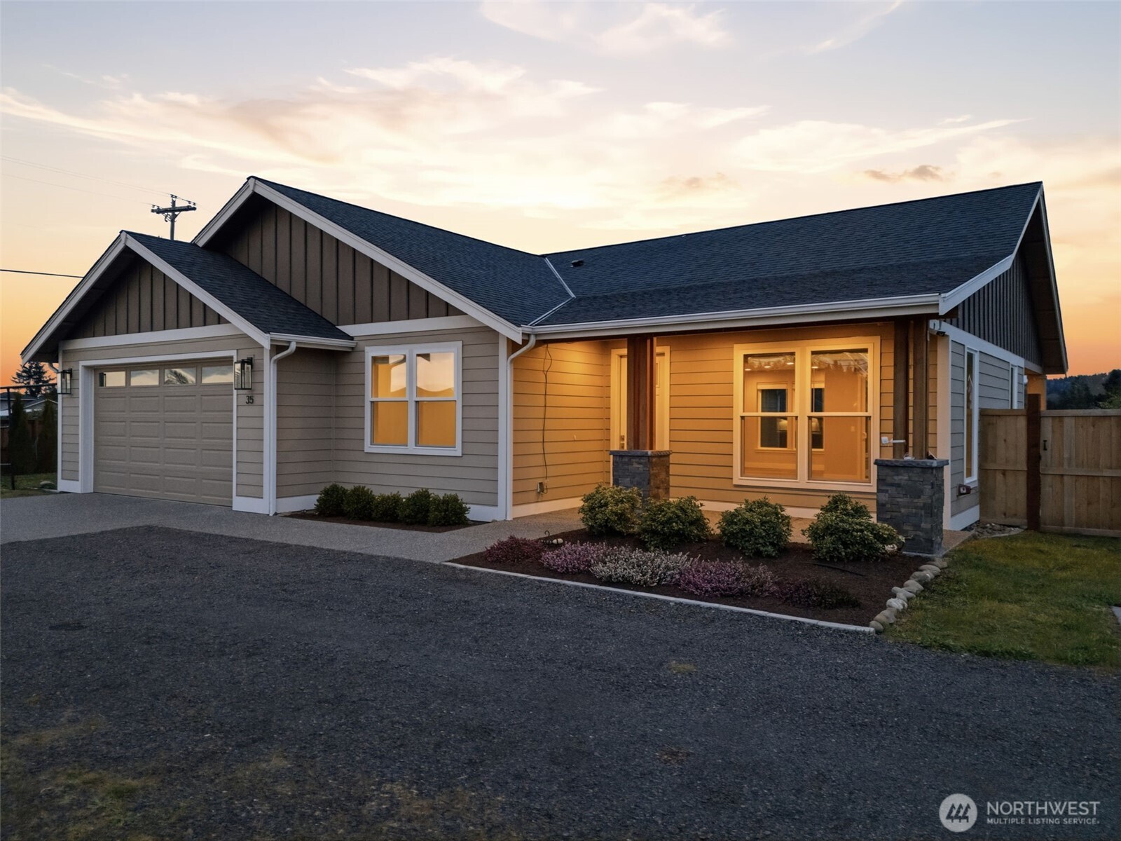 35 Viking Way , Sequim, WA 98382