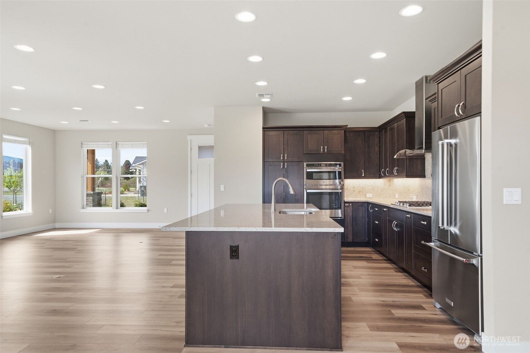 35 Viking Way , Sequim, WA 98382