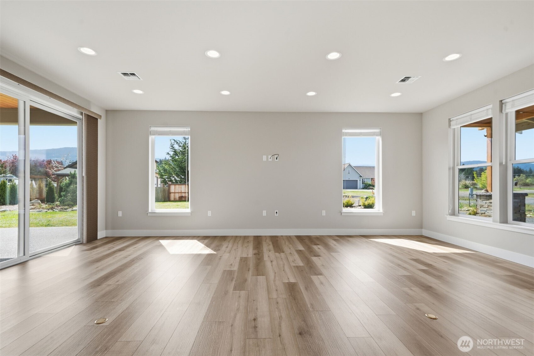 35 Viking Way , Sequim, WA 98382