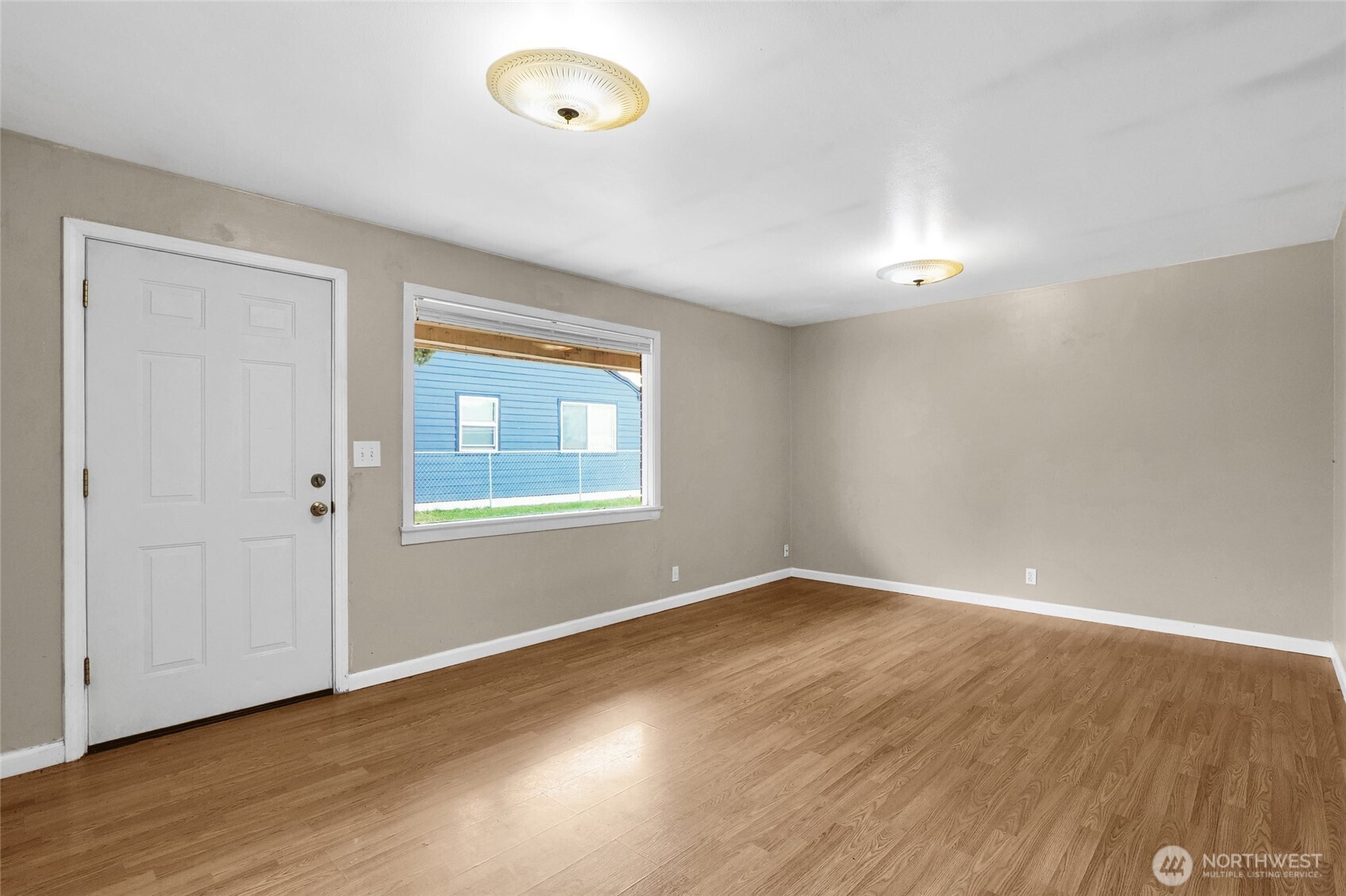1131 1133 W Ivy Avenue , Moses Lake, WA 98837