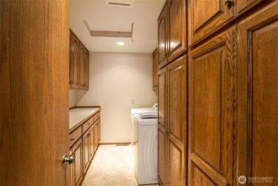 527 S Liberty Street , Port Angeles, WA 98362 - Photo 8