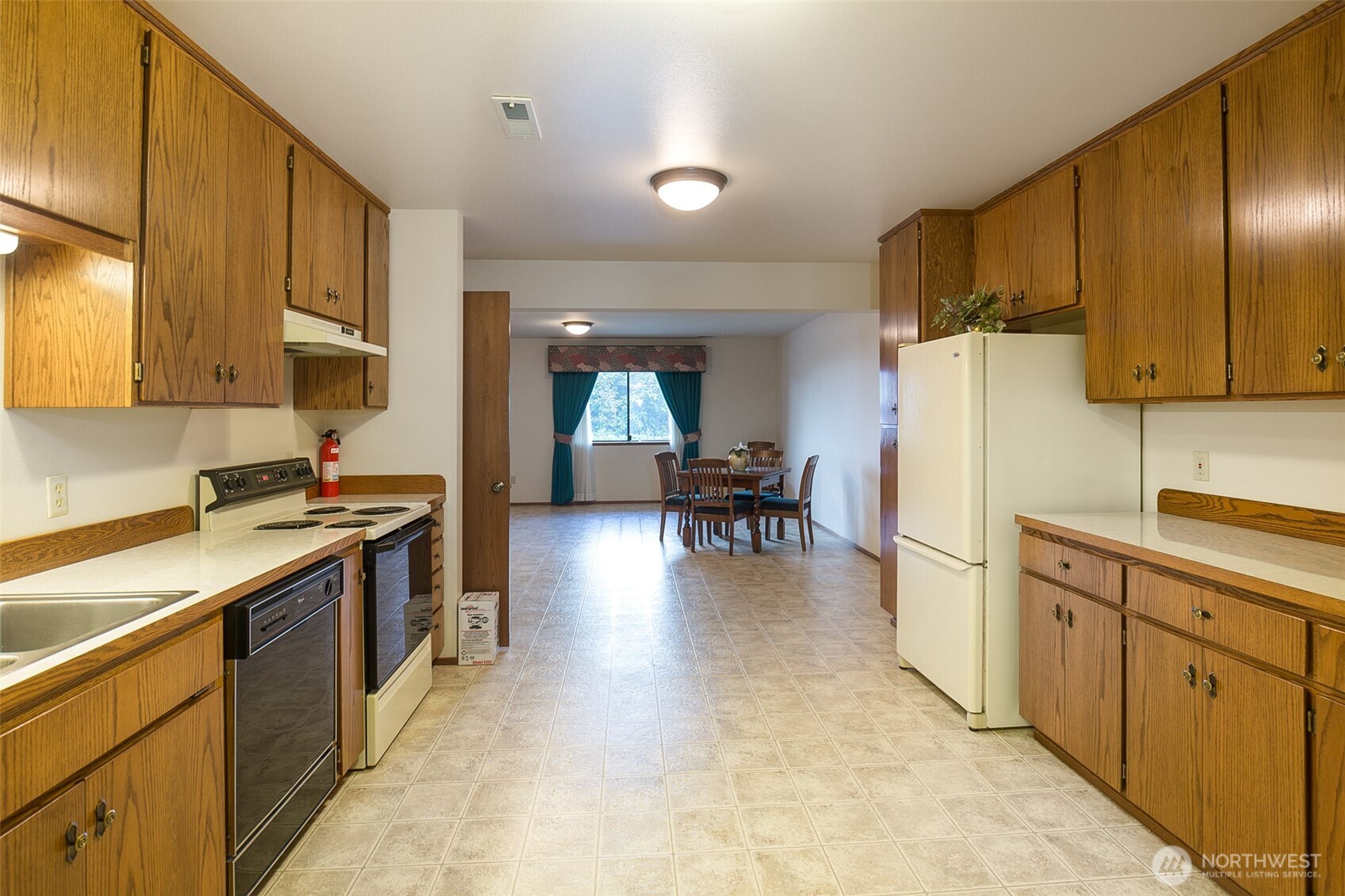527 S Liberty Street , Port Angeles, WA 98362
