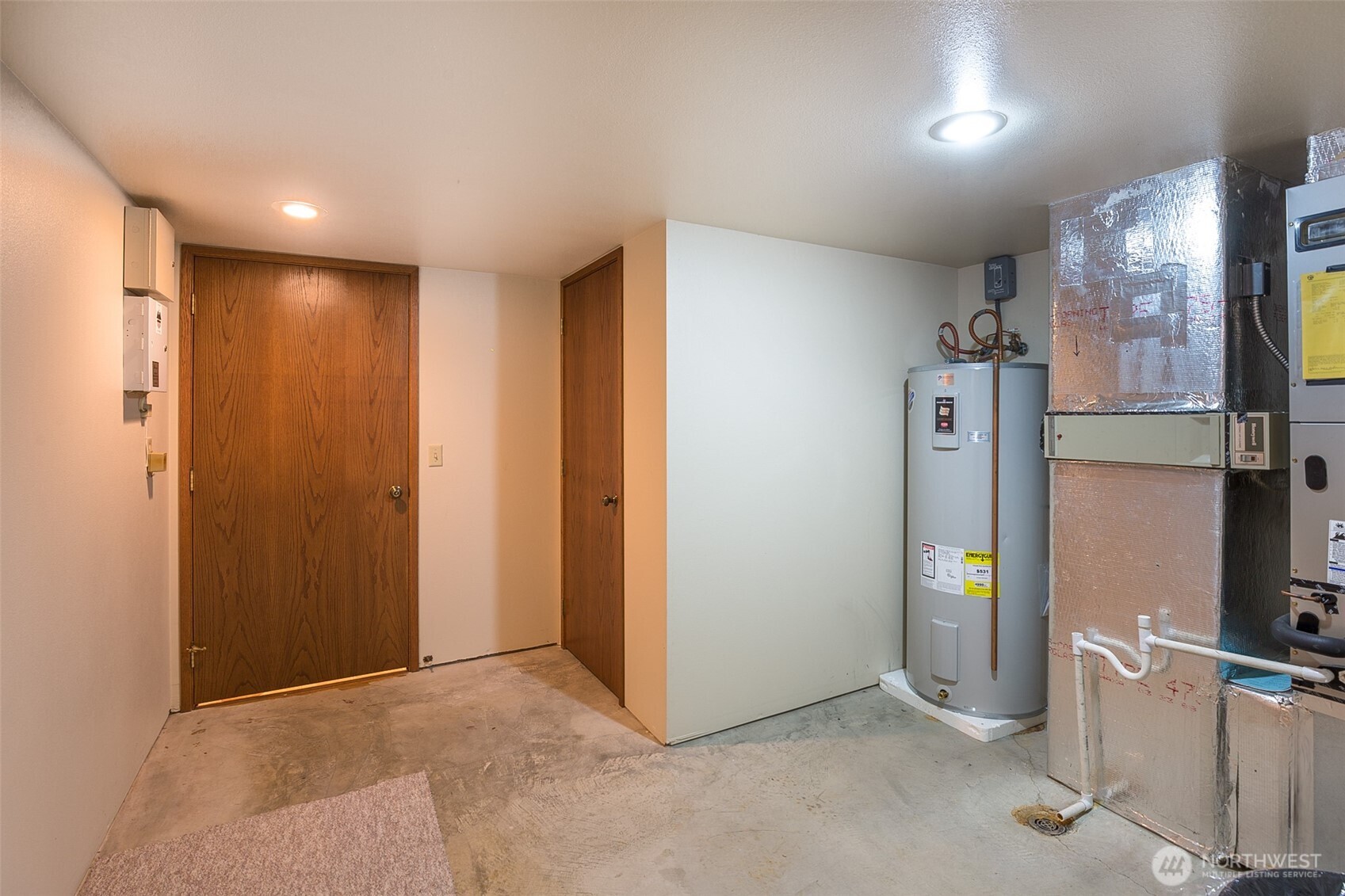 527 S Liberty Street , Port Angeles, WA 98362