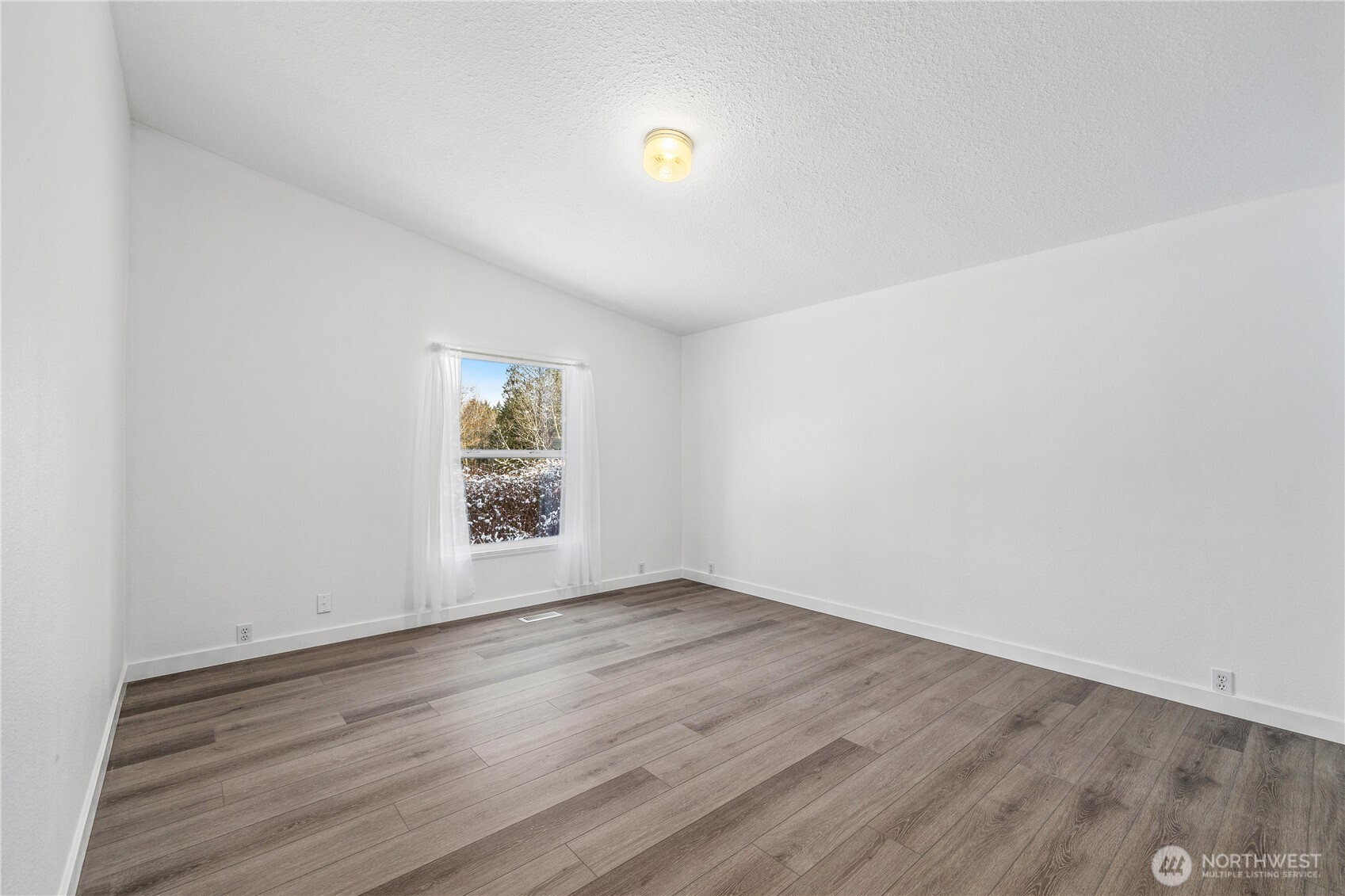 18618 27th Street NW, Lakebay, WA 98349