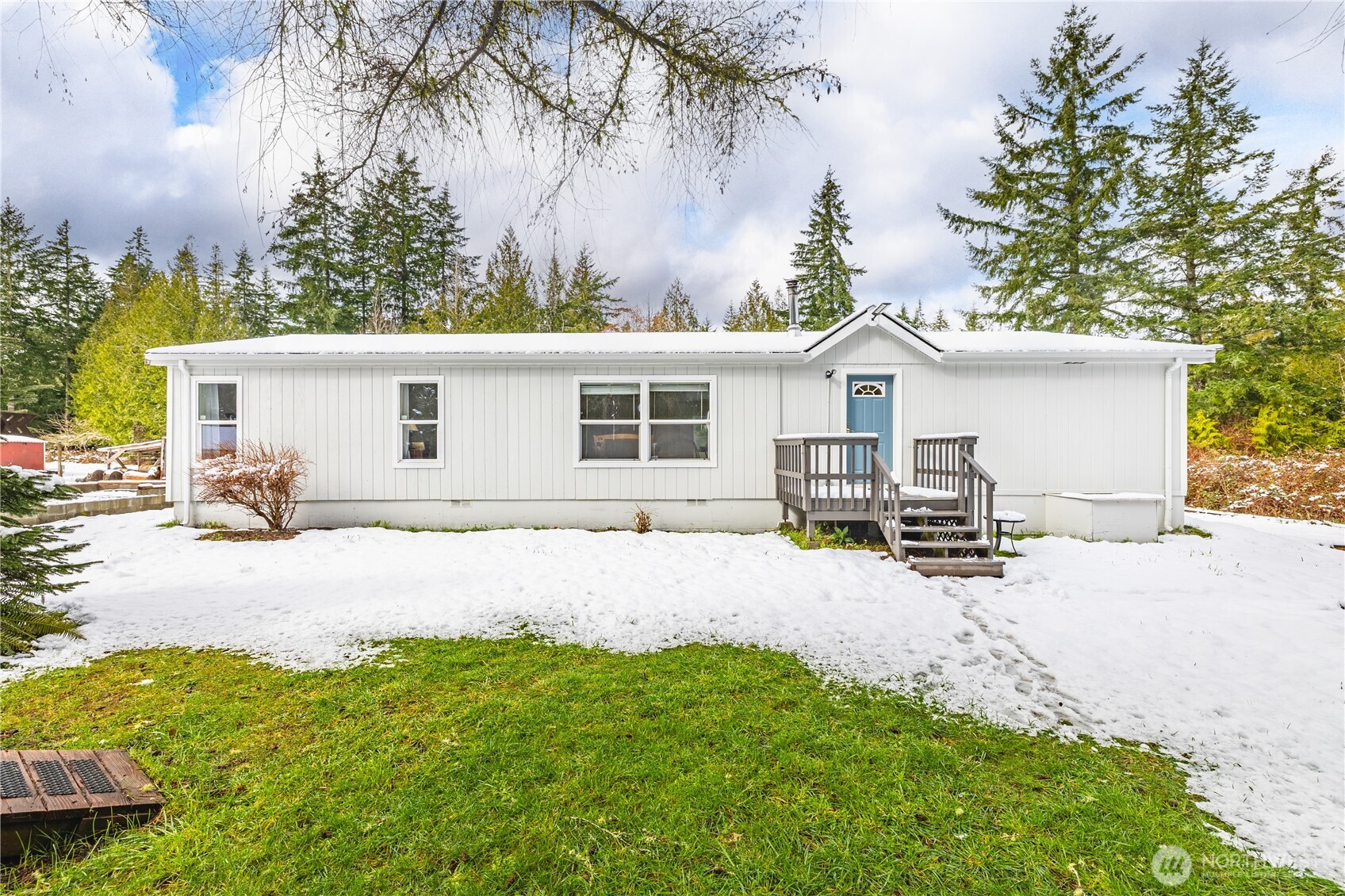 18618 27th Street NW, Lakebay, WA 98349