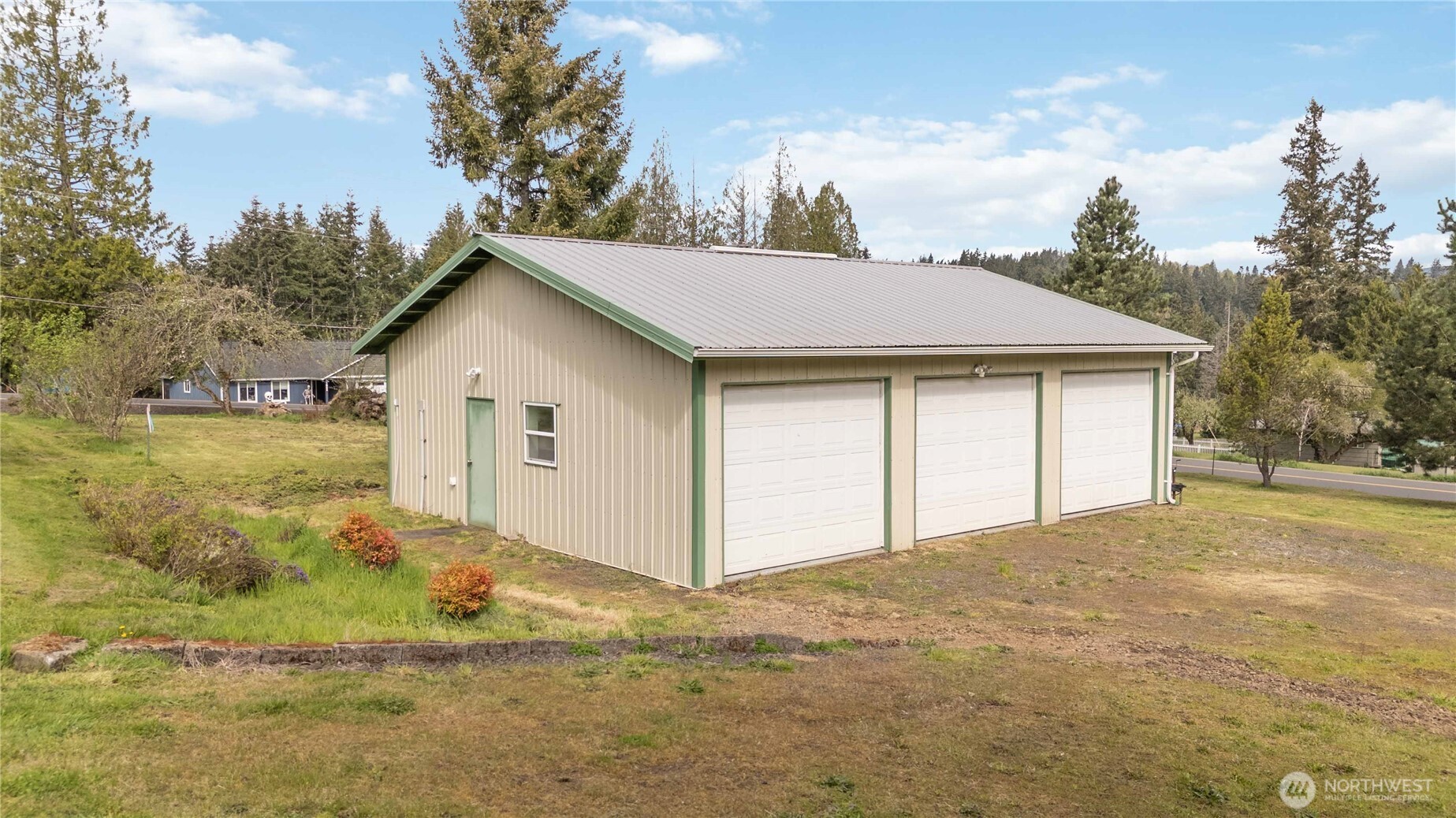 107 Bodine Road , Kelso, WA 98626