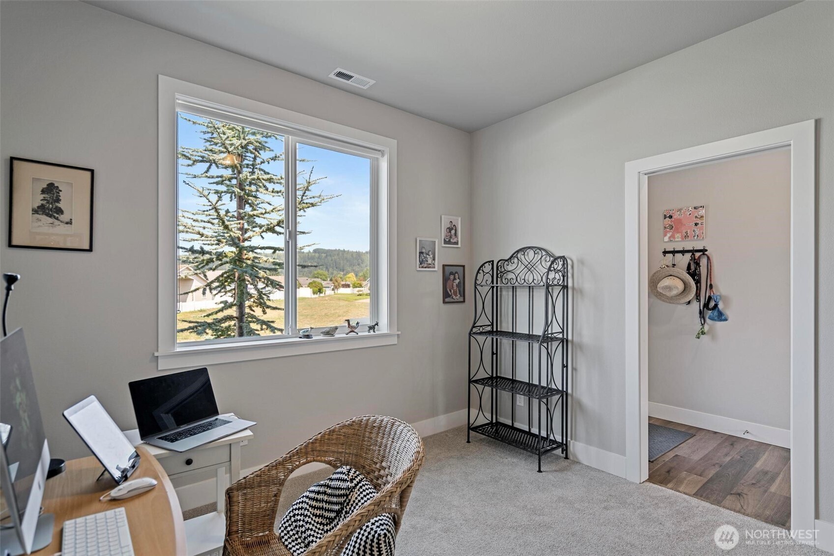 112 Madrona Lane SW, Orting, WA 98360