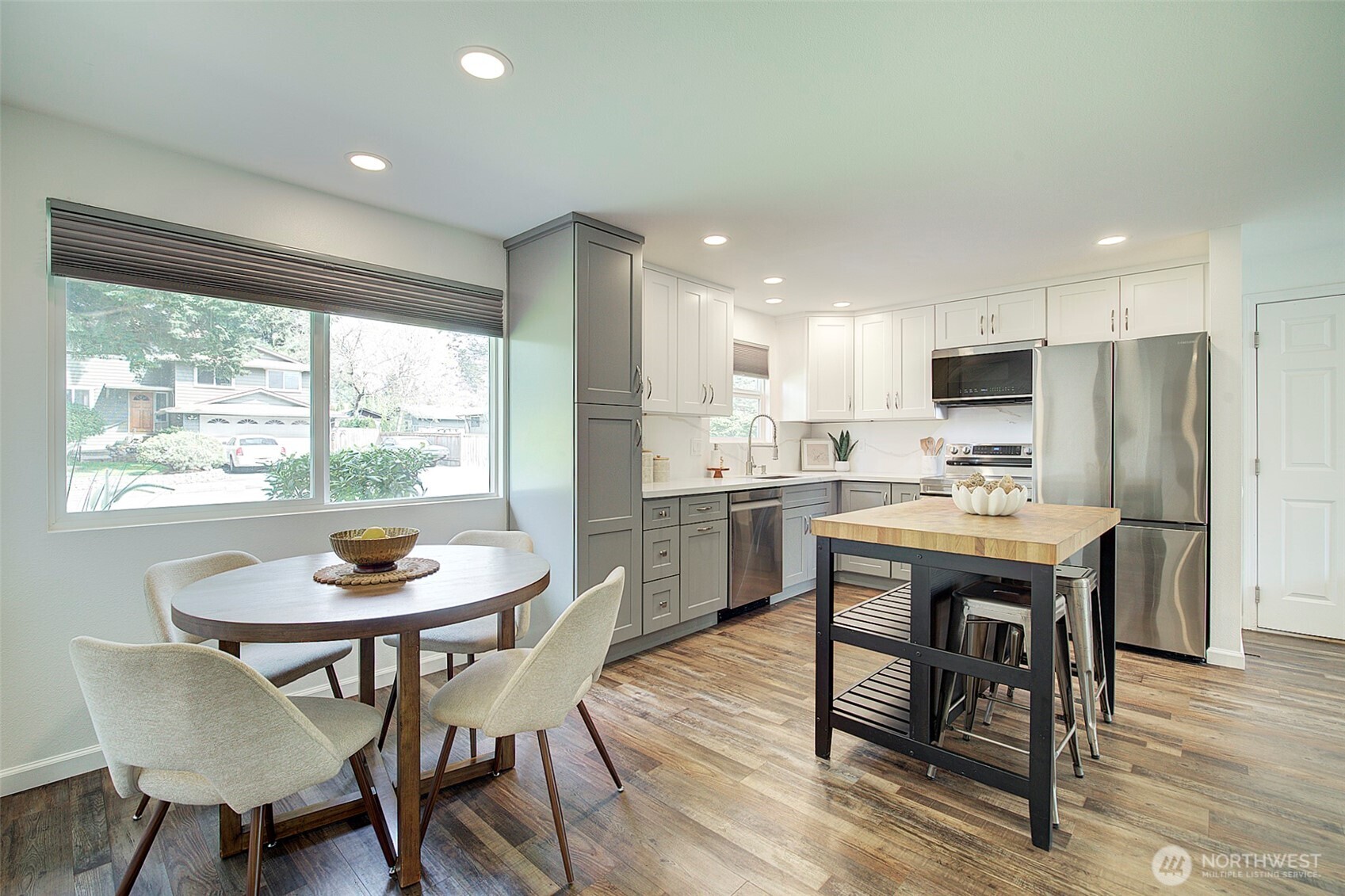 12913 NE 133rd Place , Kirkland, WA 98034