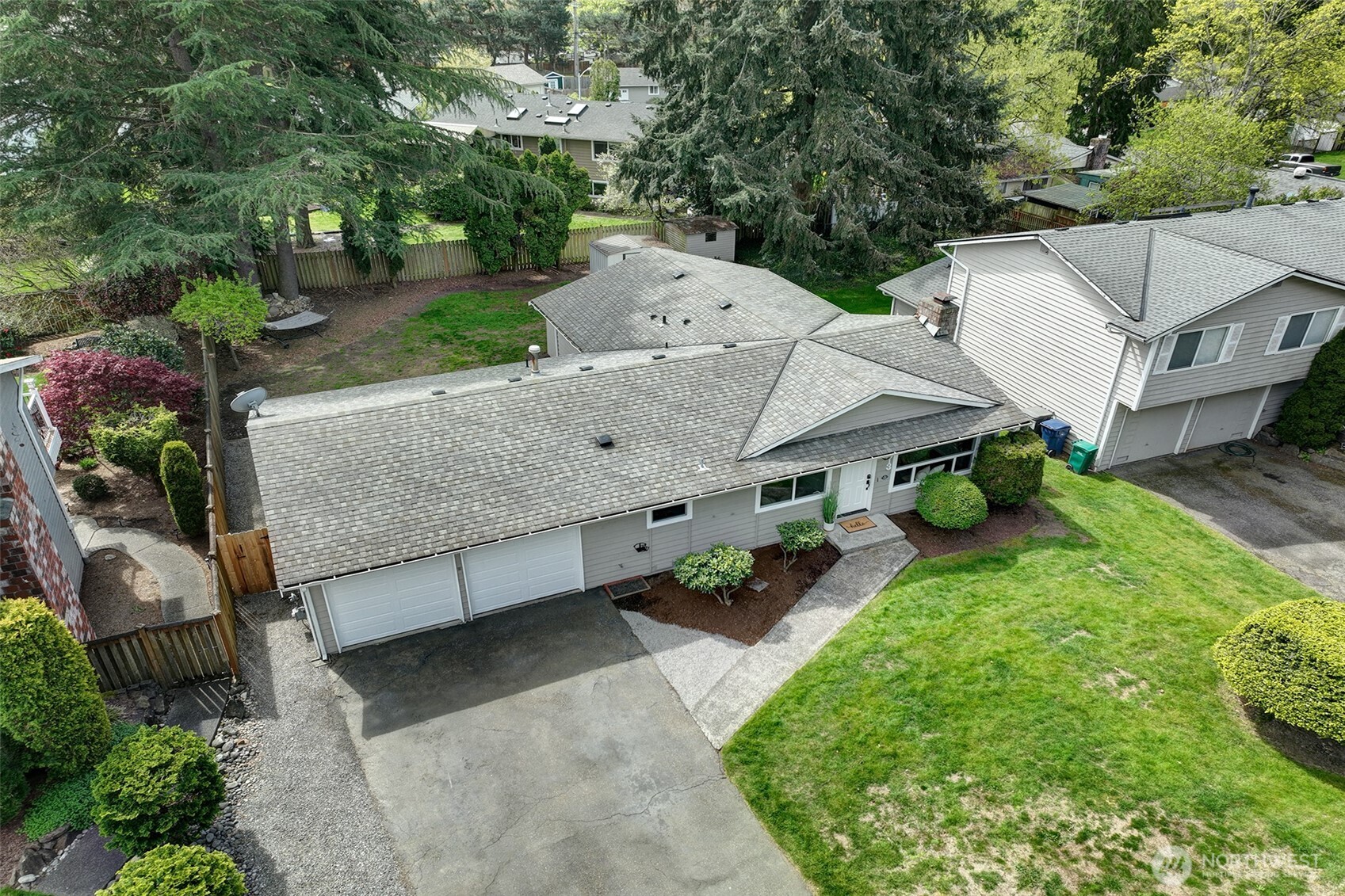 12913 NE 133rd Place , Kirkland, WA 98034