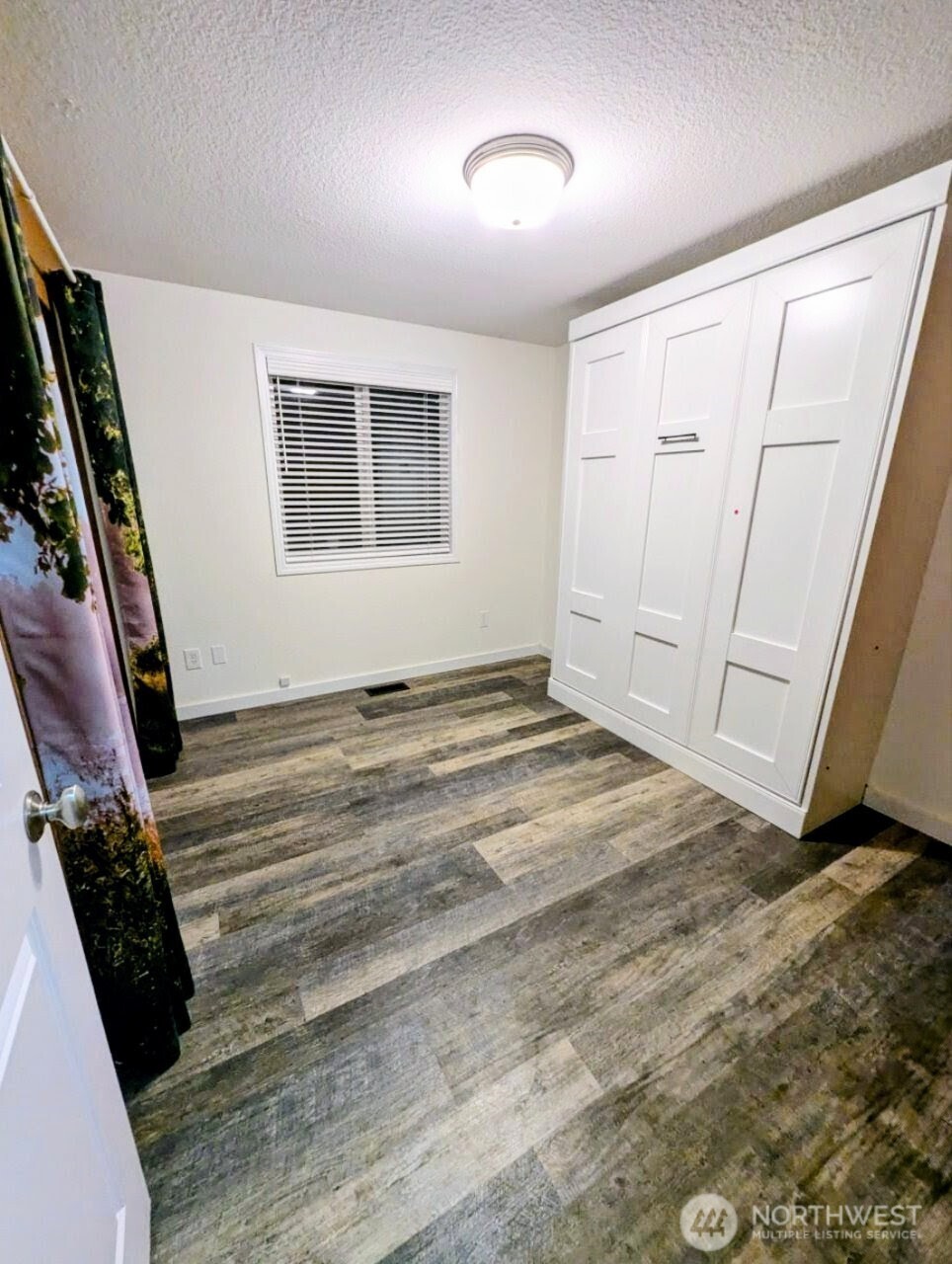8928 Applegate Loop SW, Rochester, WA 98579