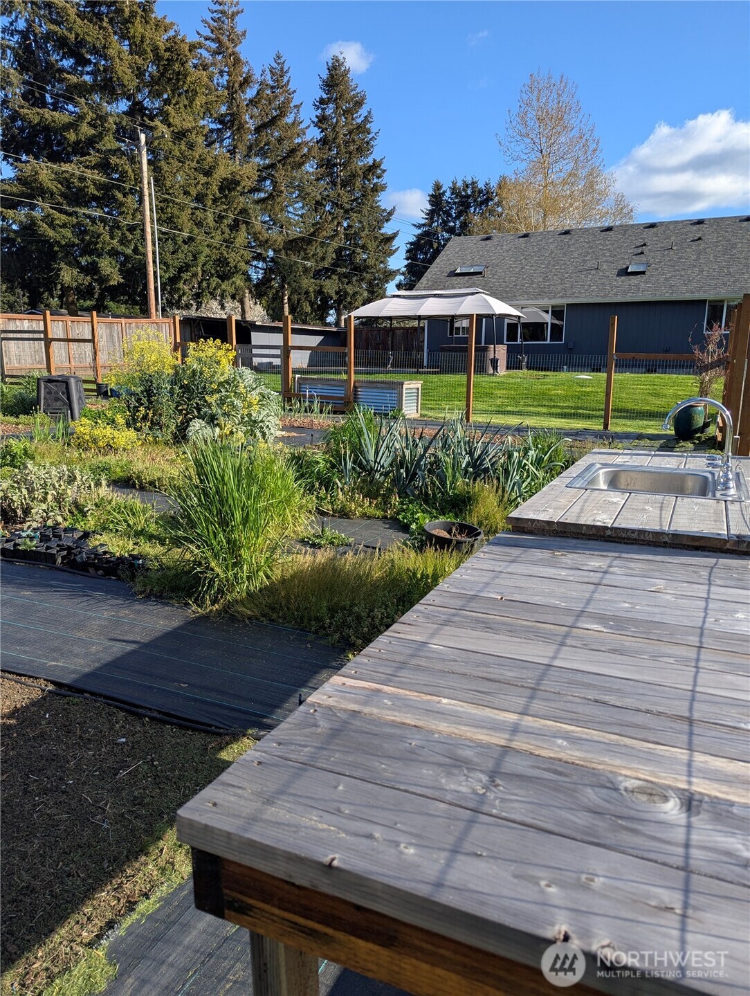 8928 Applegate Loop SW, Rochester, WA 98579