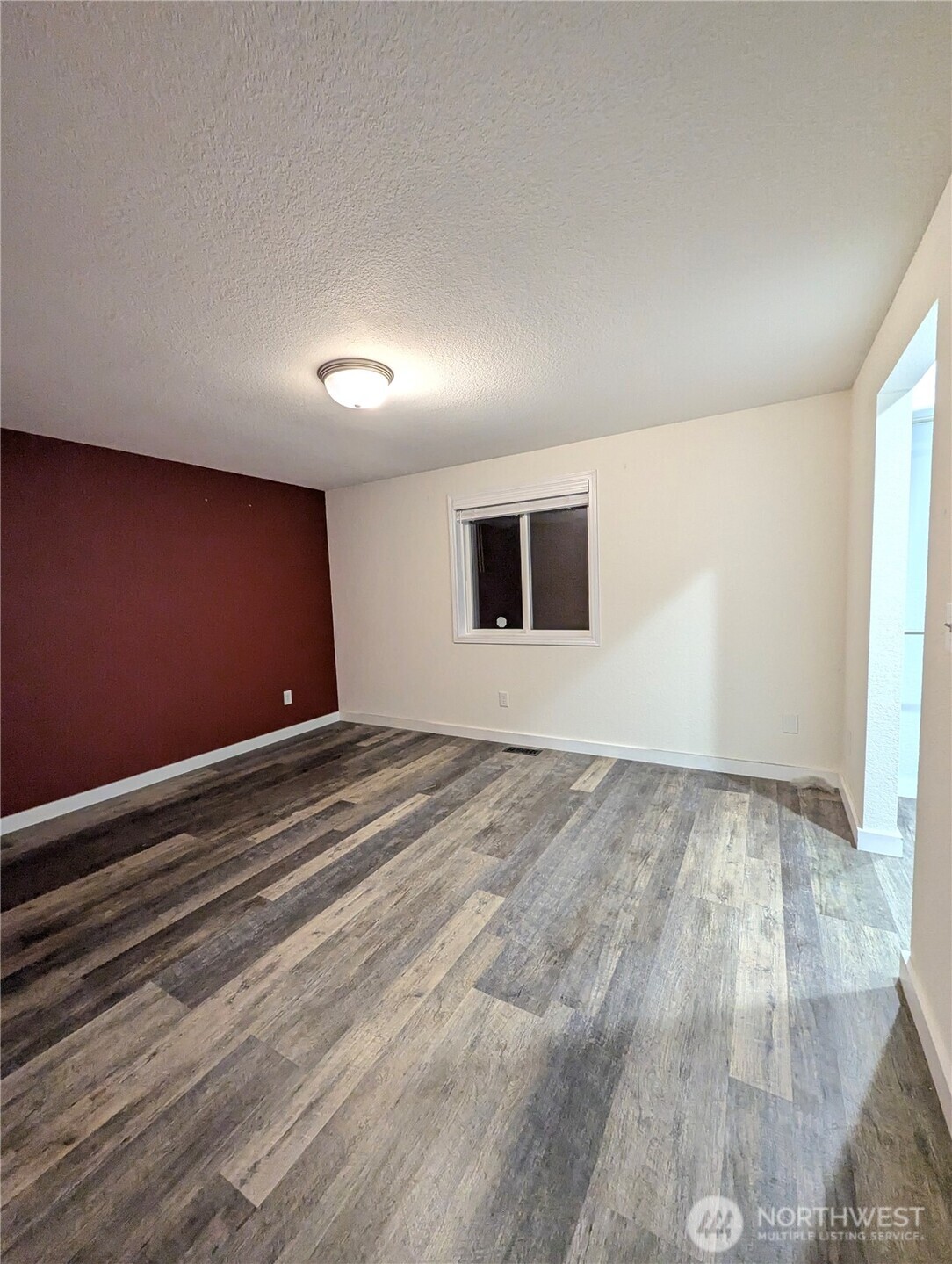 8928 Applegate Loop SW, Rochester, WA 98579