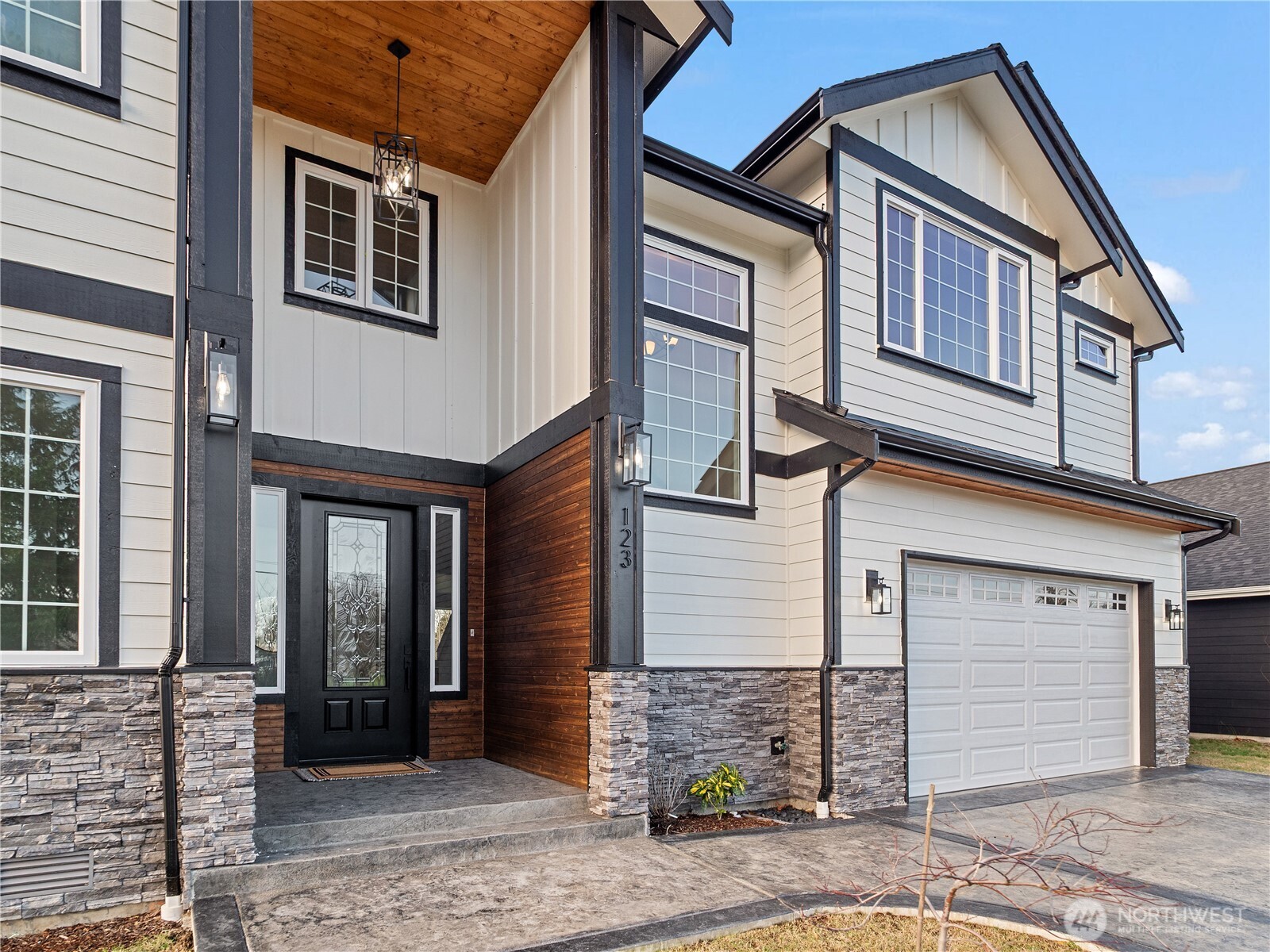 123 S McNeely Street , Buckley, WA 98321